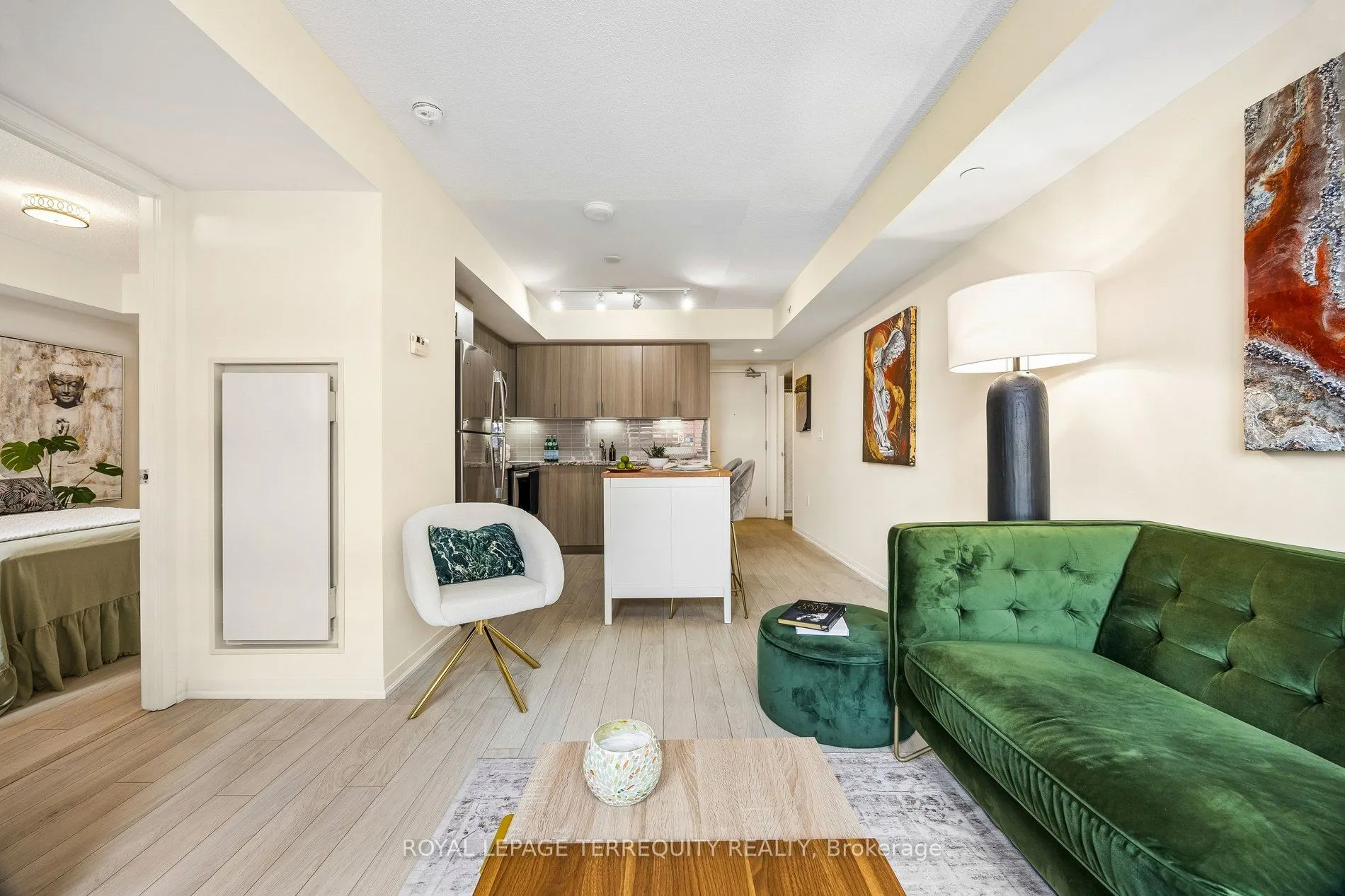 3091 Dufferin Street #524