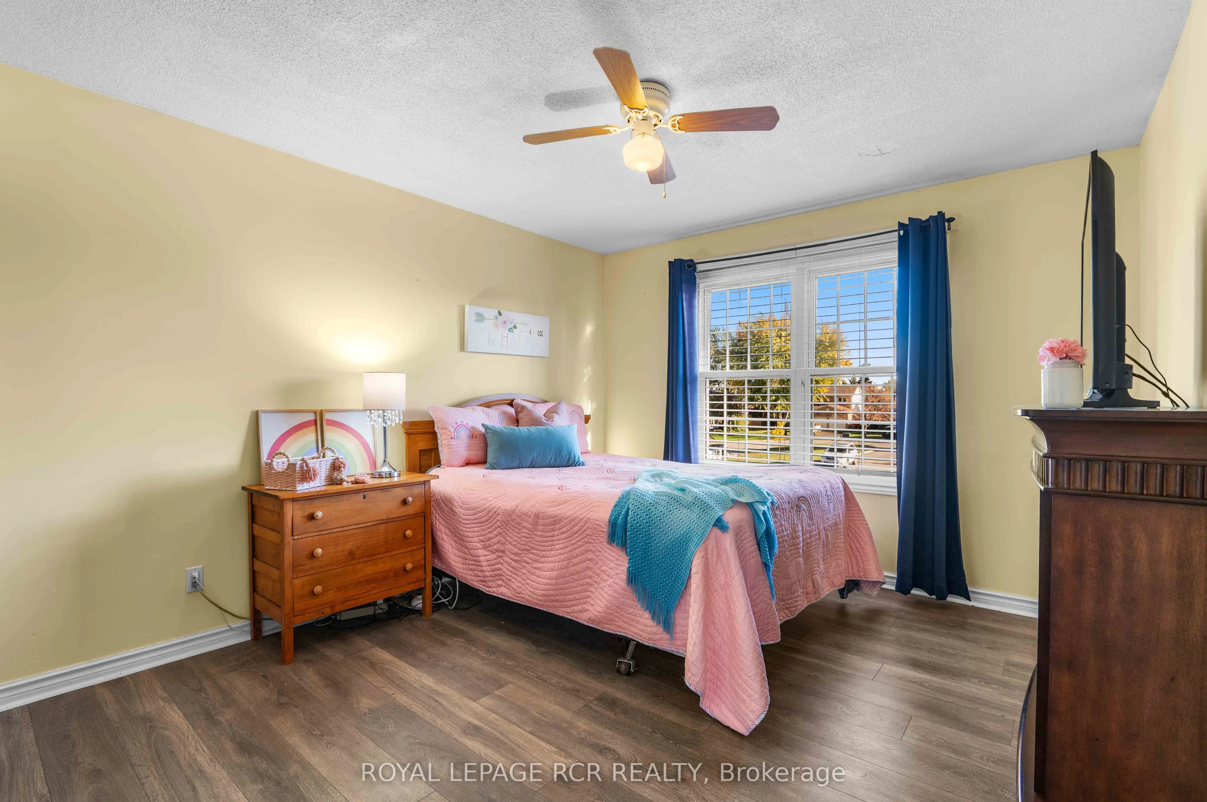 220 Edenwood Crescent