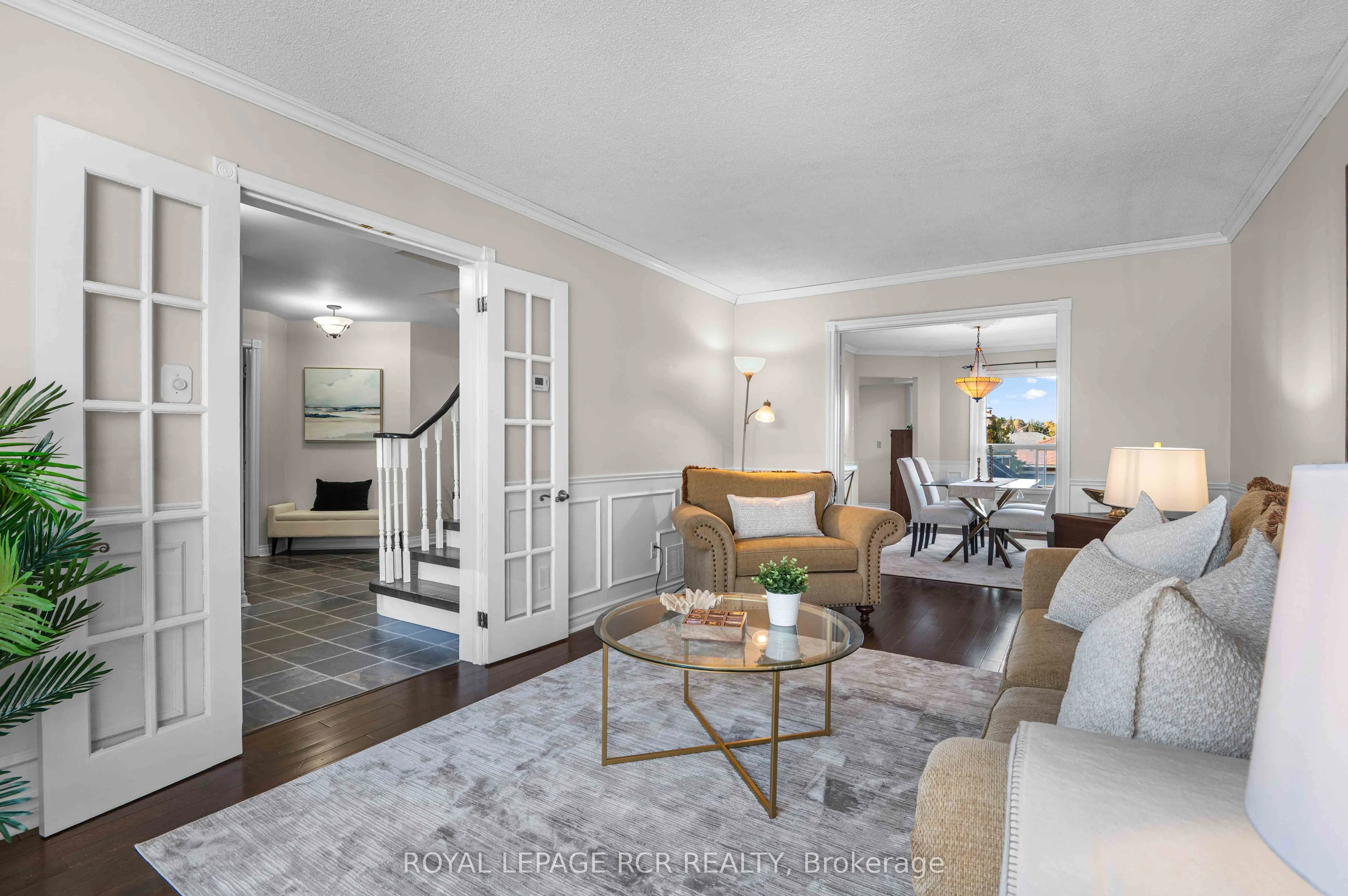 220 Edenwood Crescent