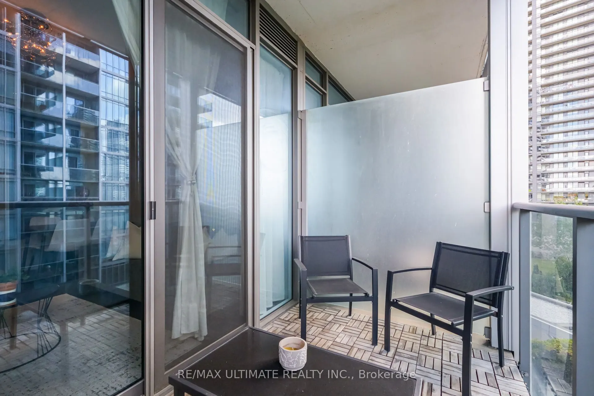 90 Park Lawn Road #602