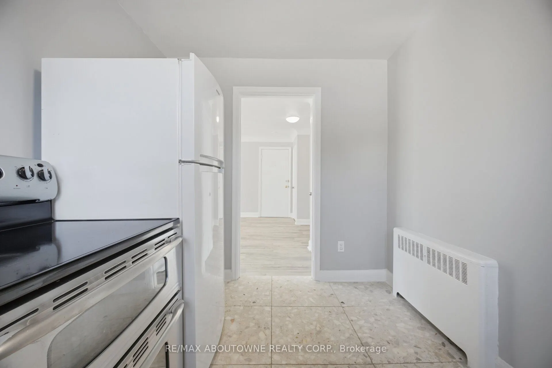 1047 Churchill Avenue E #1