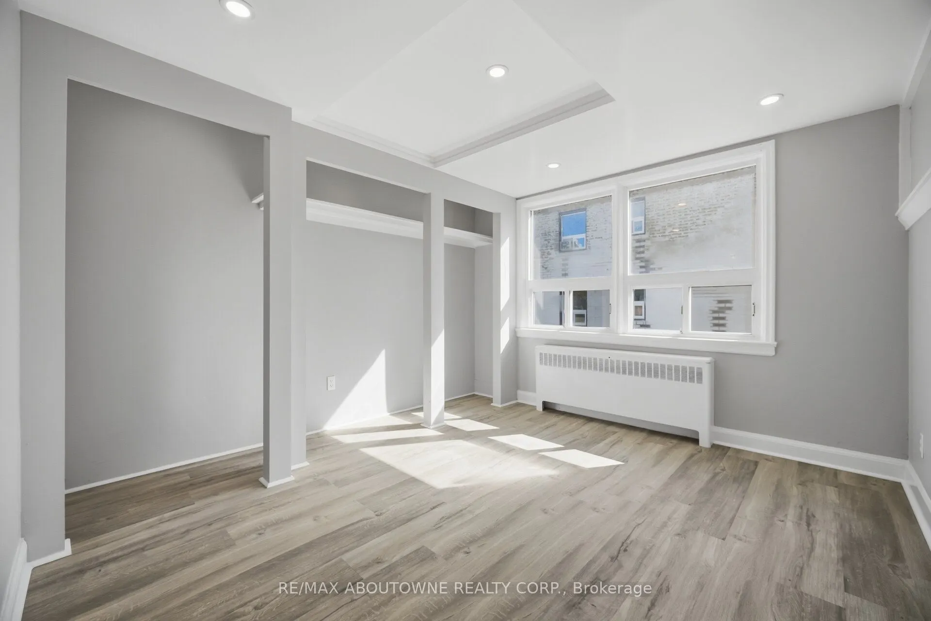 1047 Churchill Avenue E #1