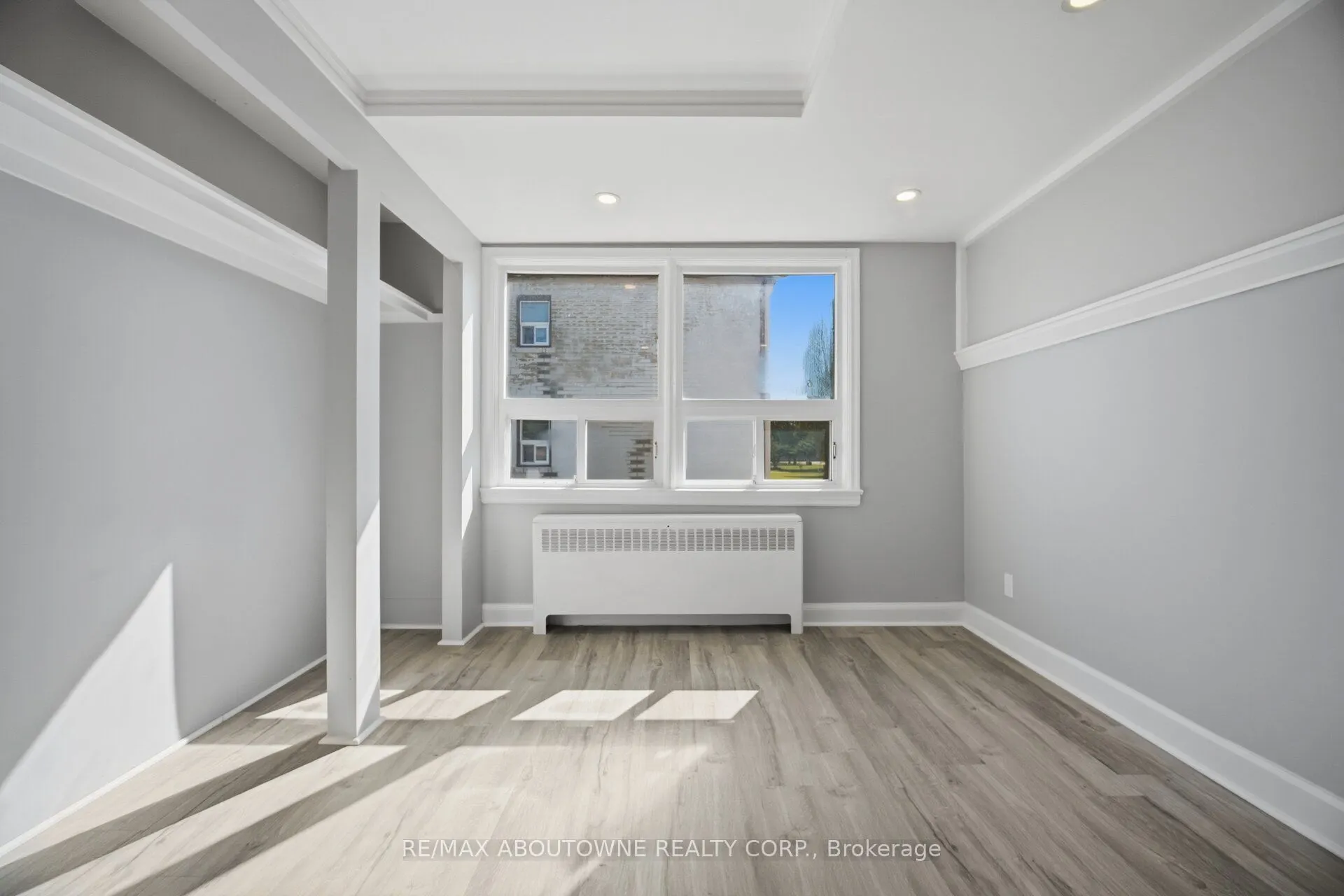 1047 Churchill Avenue E #1