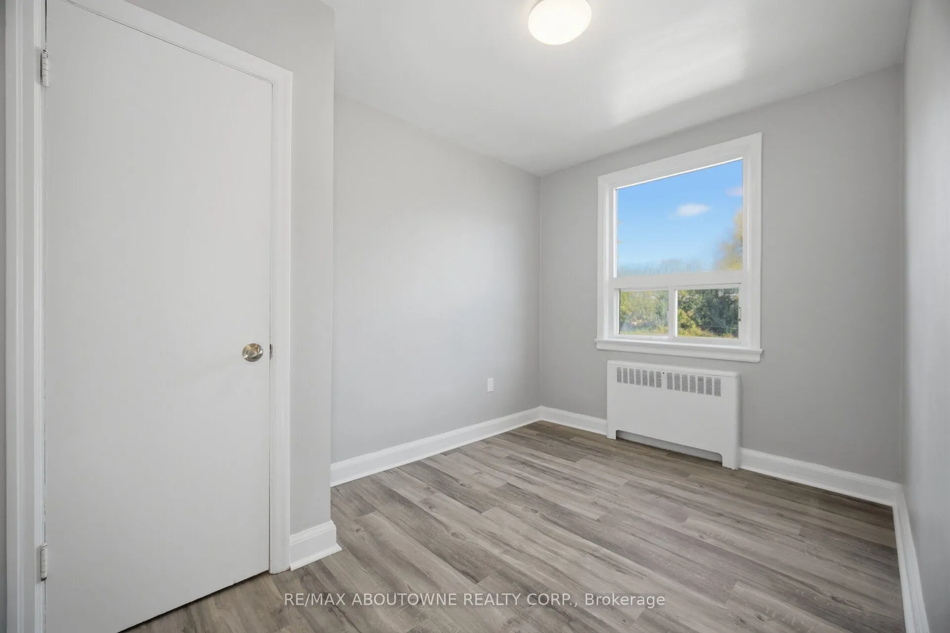 1047 Churchill Avenue E #1