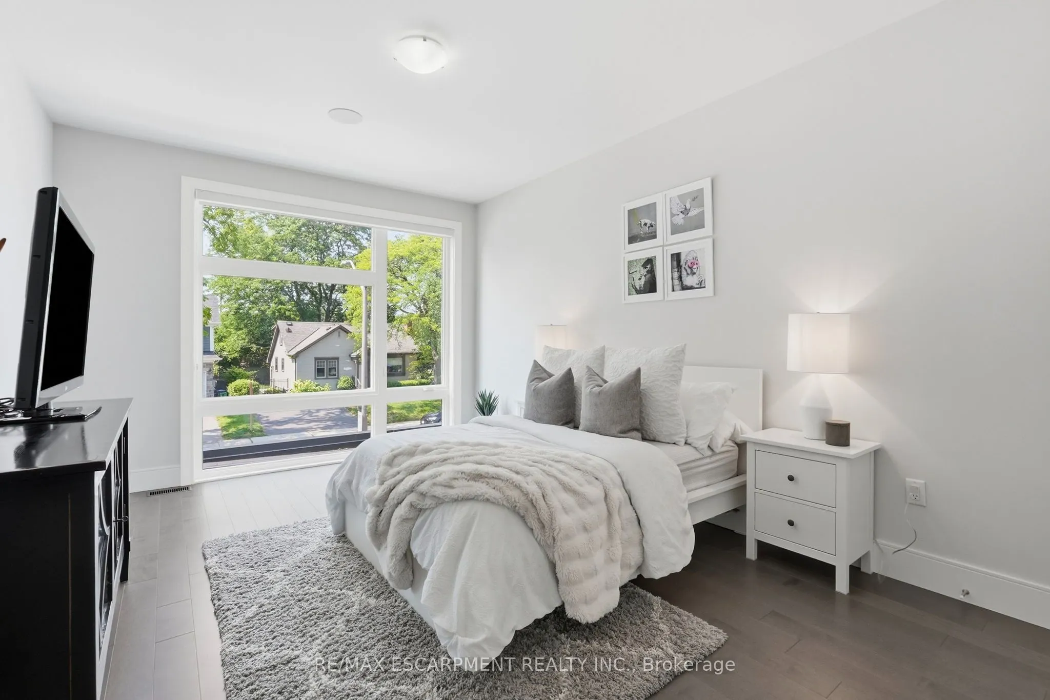 65 Forest Avenue