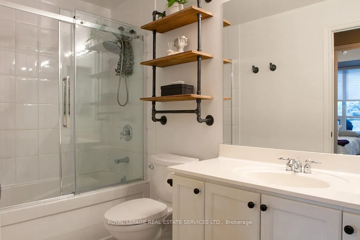 25 Earlington Avenue #219