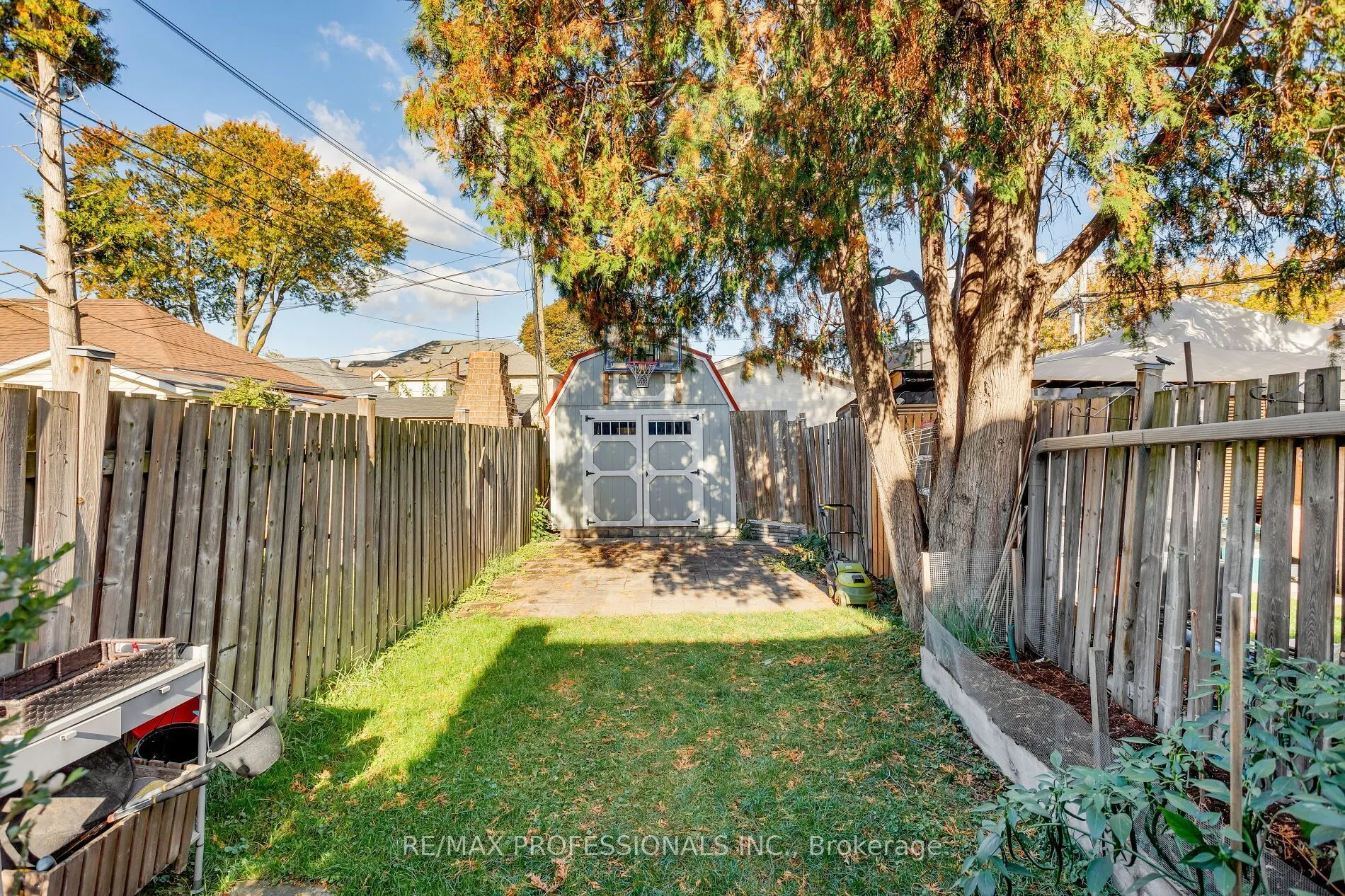 44 McCormack Street