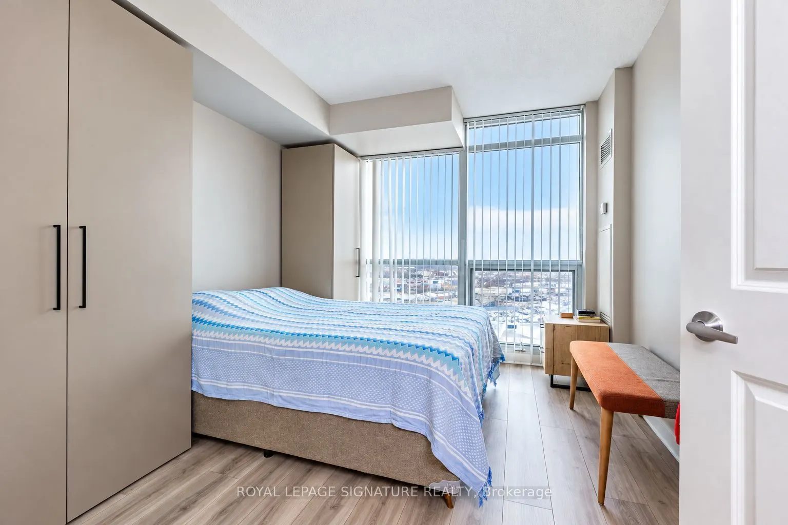 225 Sherway Gardens Road #2605