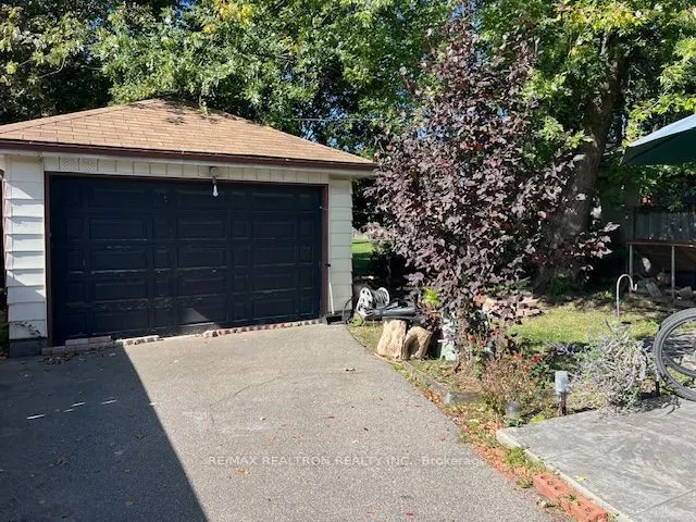 12 Paulart Drive