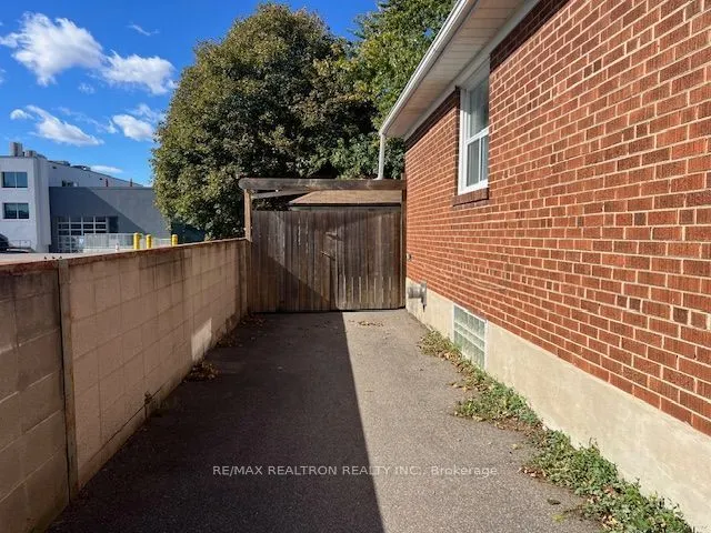12 Paulart Drive