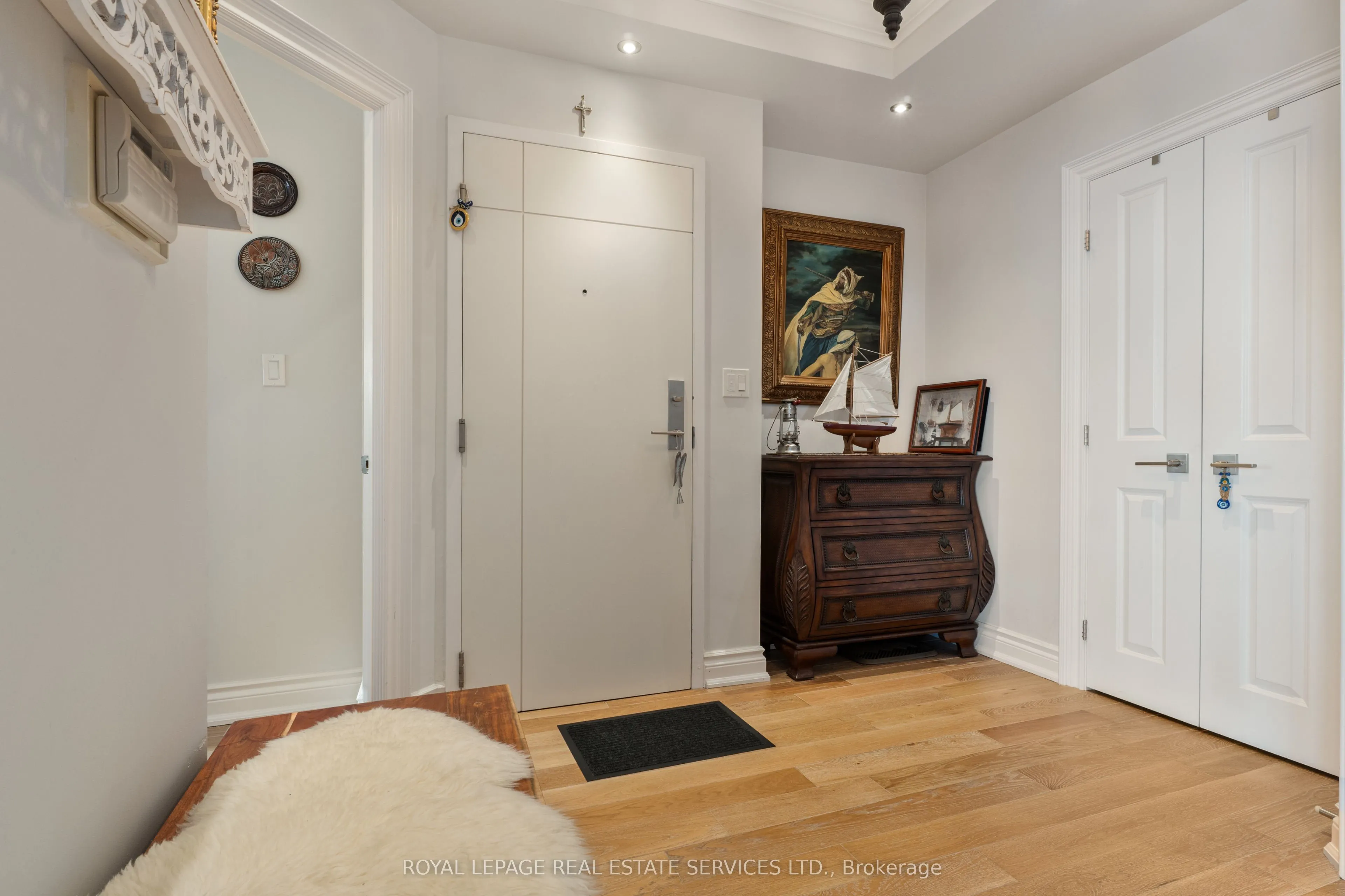 2267 Lake Shore Boulevard W #1304
