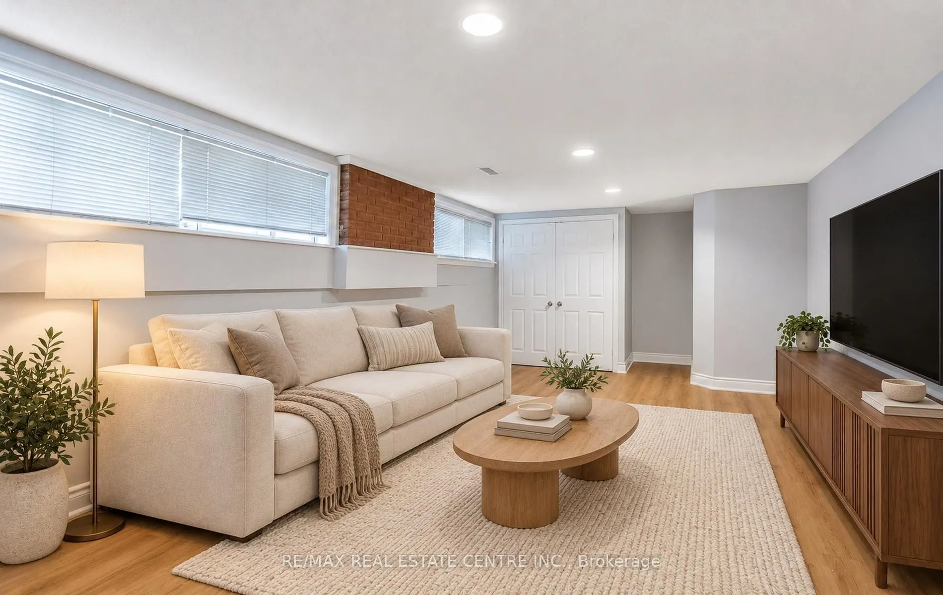 302 Southview Road