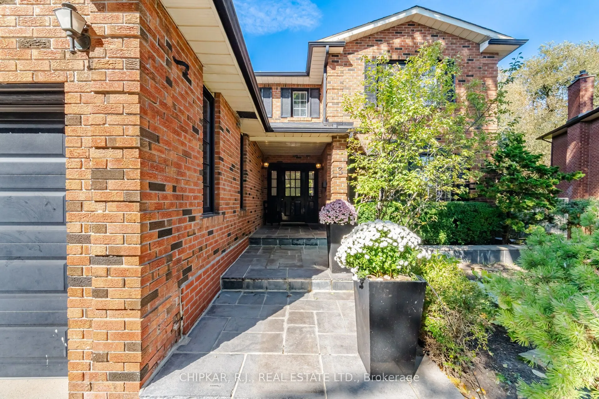 3 Esposito Court