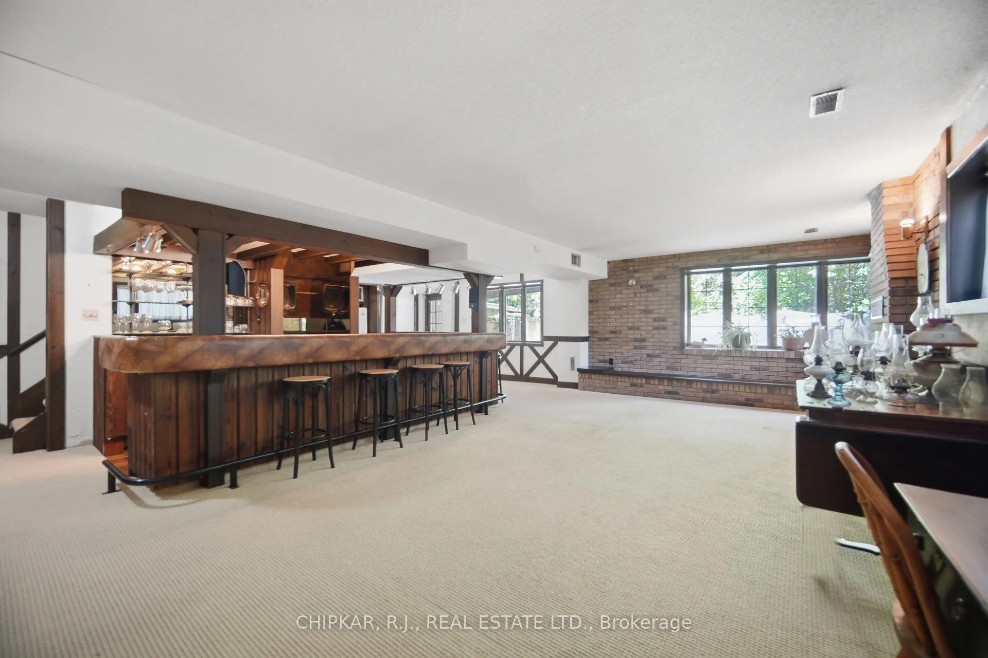 3 Esposito Court