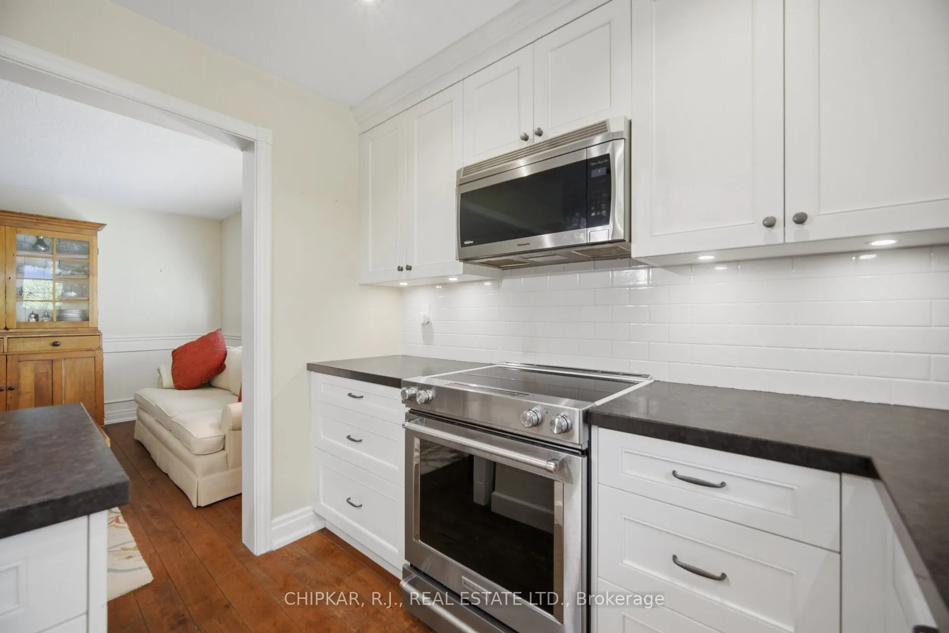 3 Esposito Court