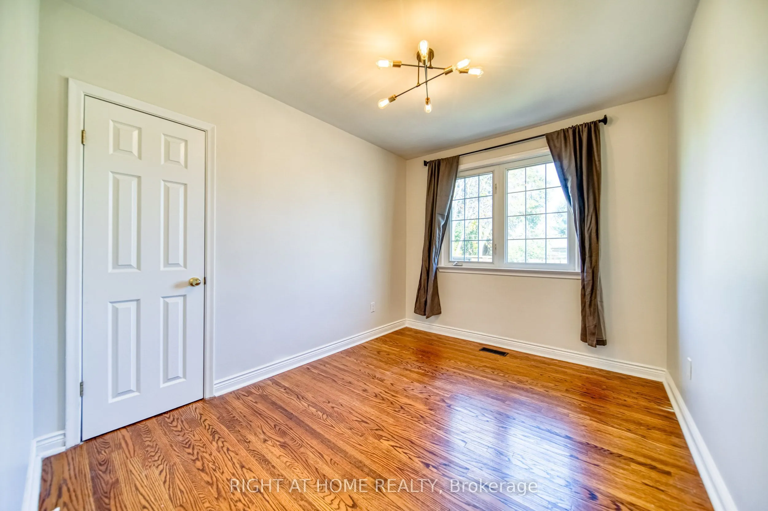 506 Trudale Court