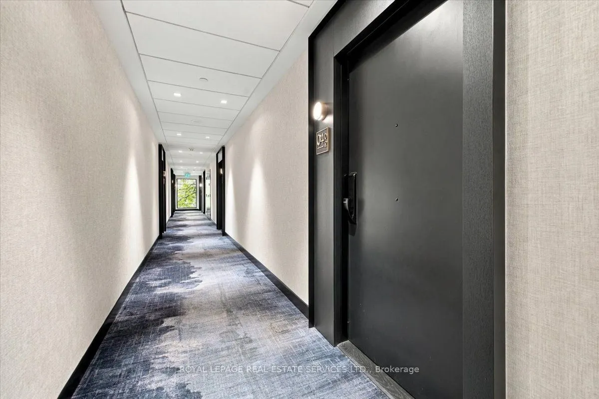 3220 William Coltson Avenue #402