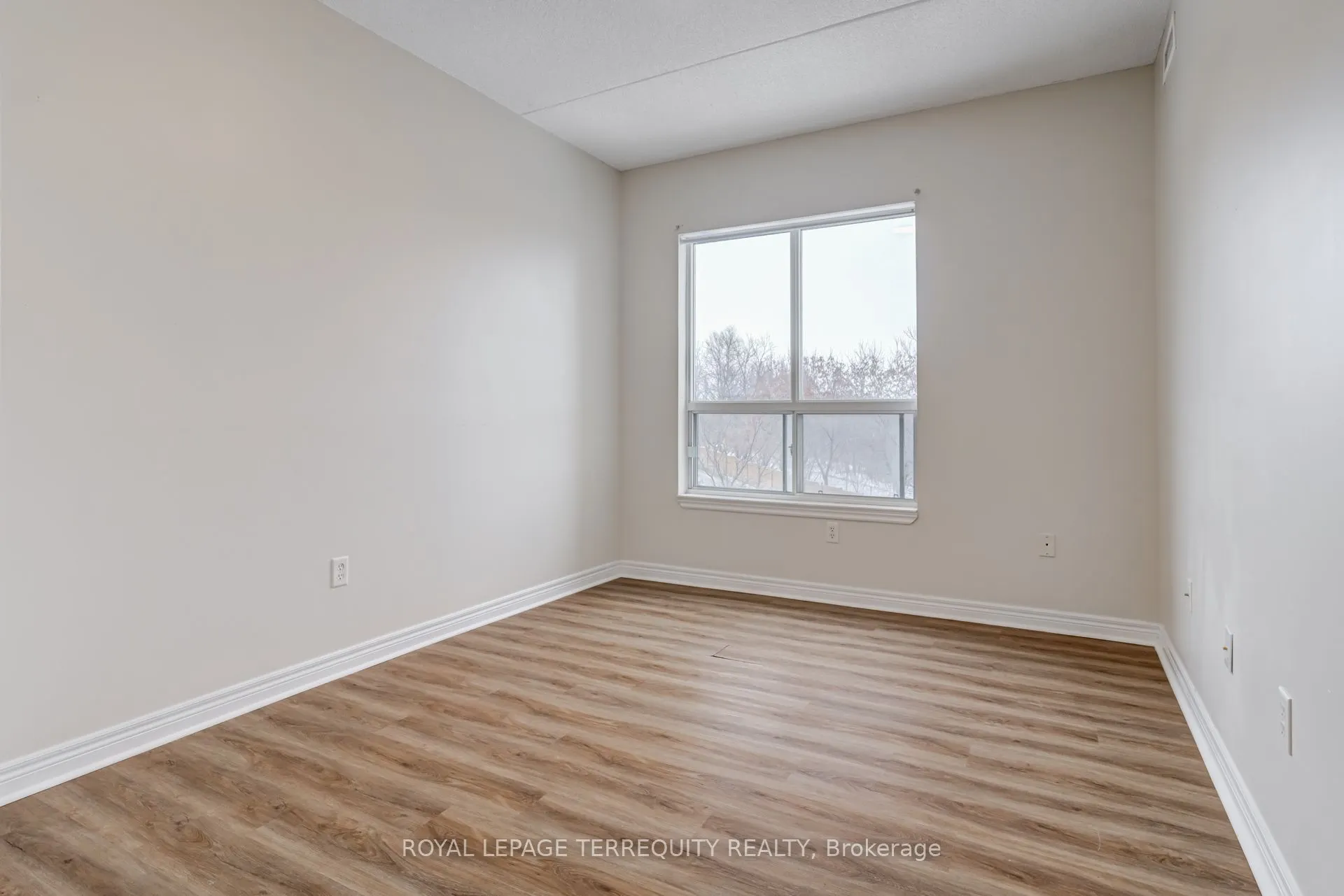 2085 Amherst Heights Drive #212
