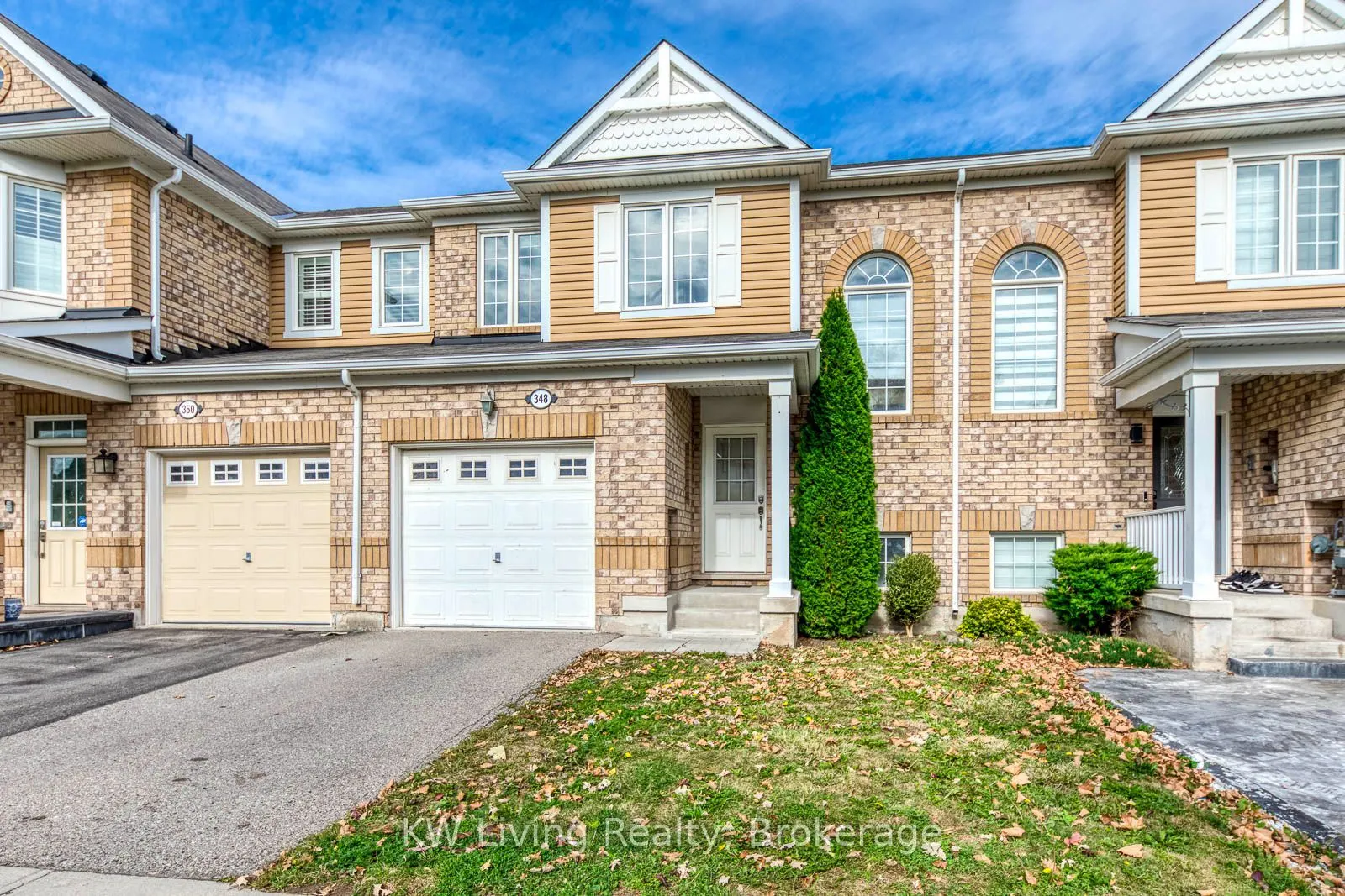 348 Chuchmach Close