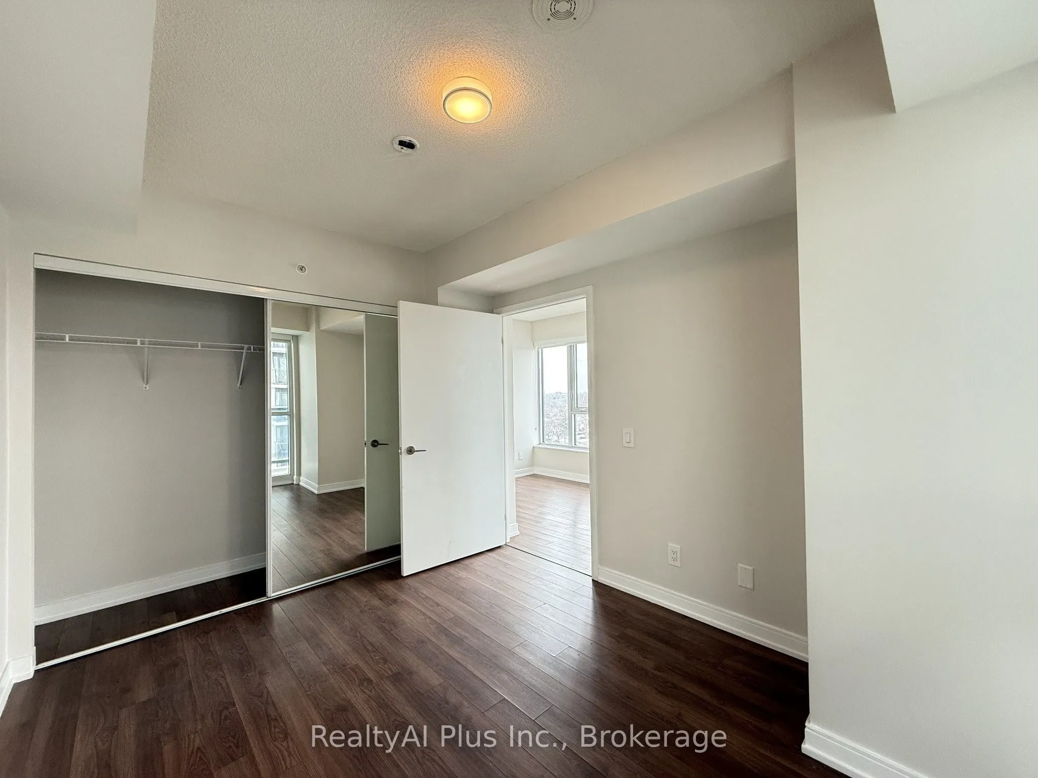 30 Samuel Wood Way #1004