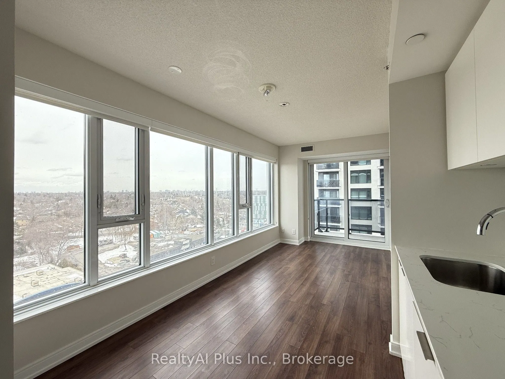 30 Samuel Wood Way #1004