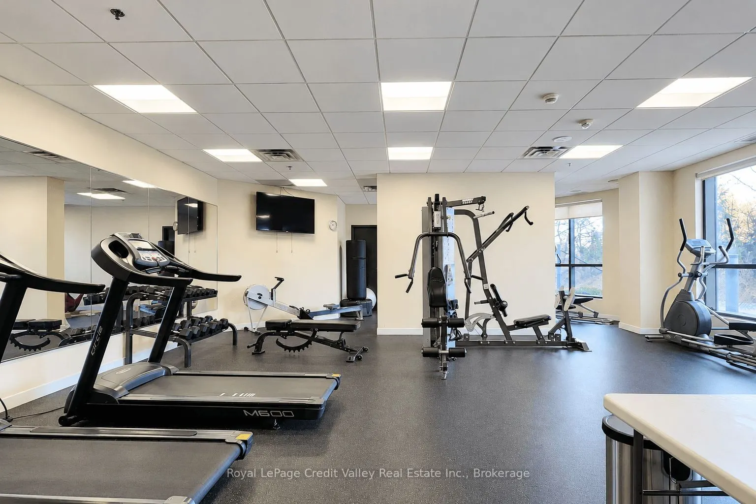 840 Queens Plate Drive #1103