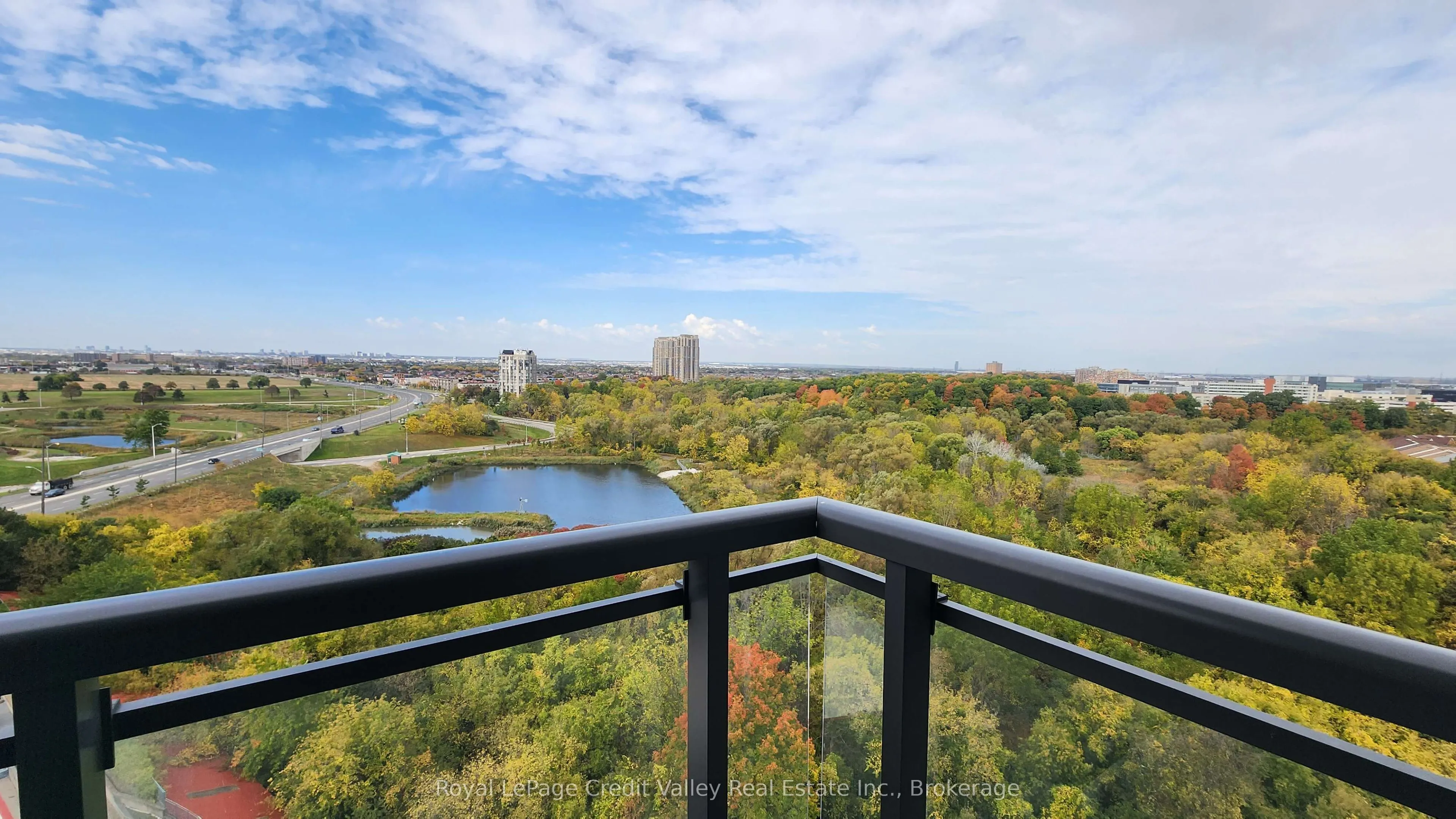 840 Queens Plate Drive #1103