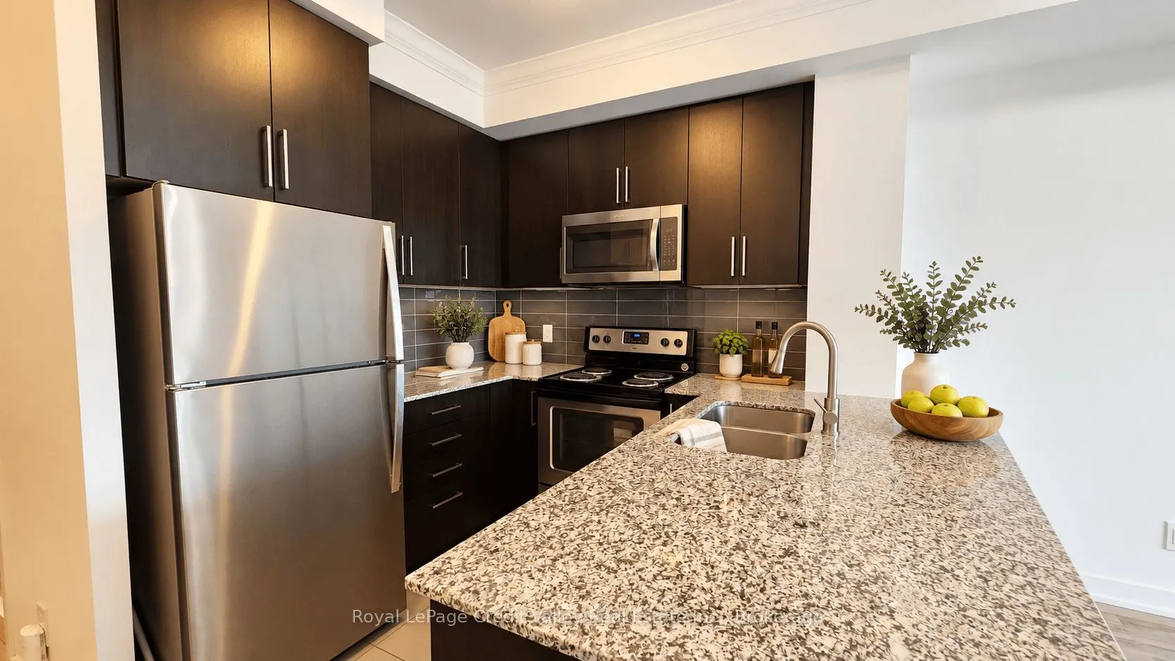 840 Queens Plate Drive #1103