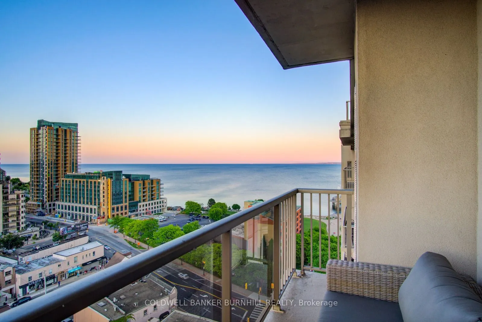 1477 Lakeshore Road #PH1