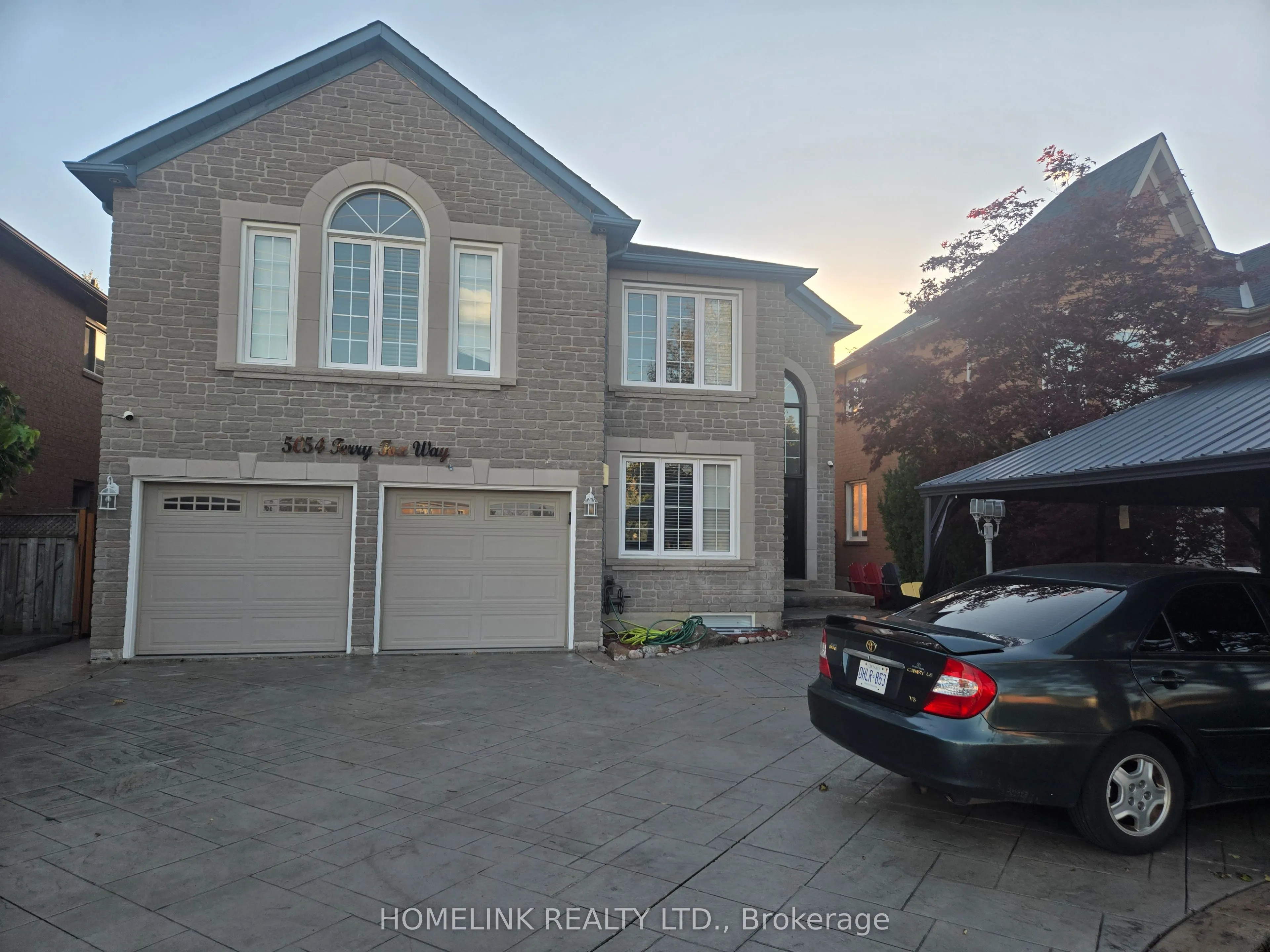 5054 Terry Fox Way