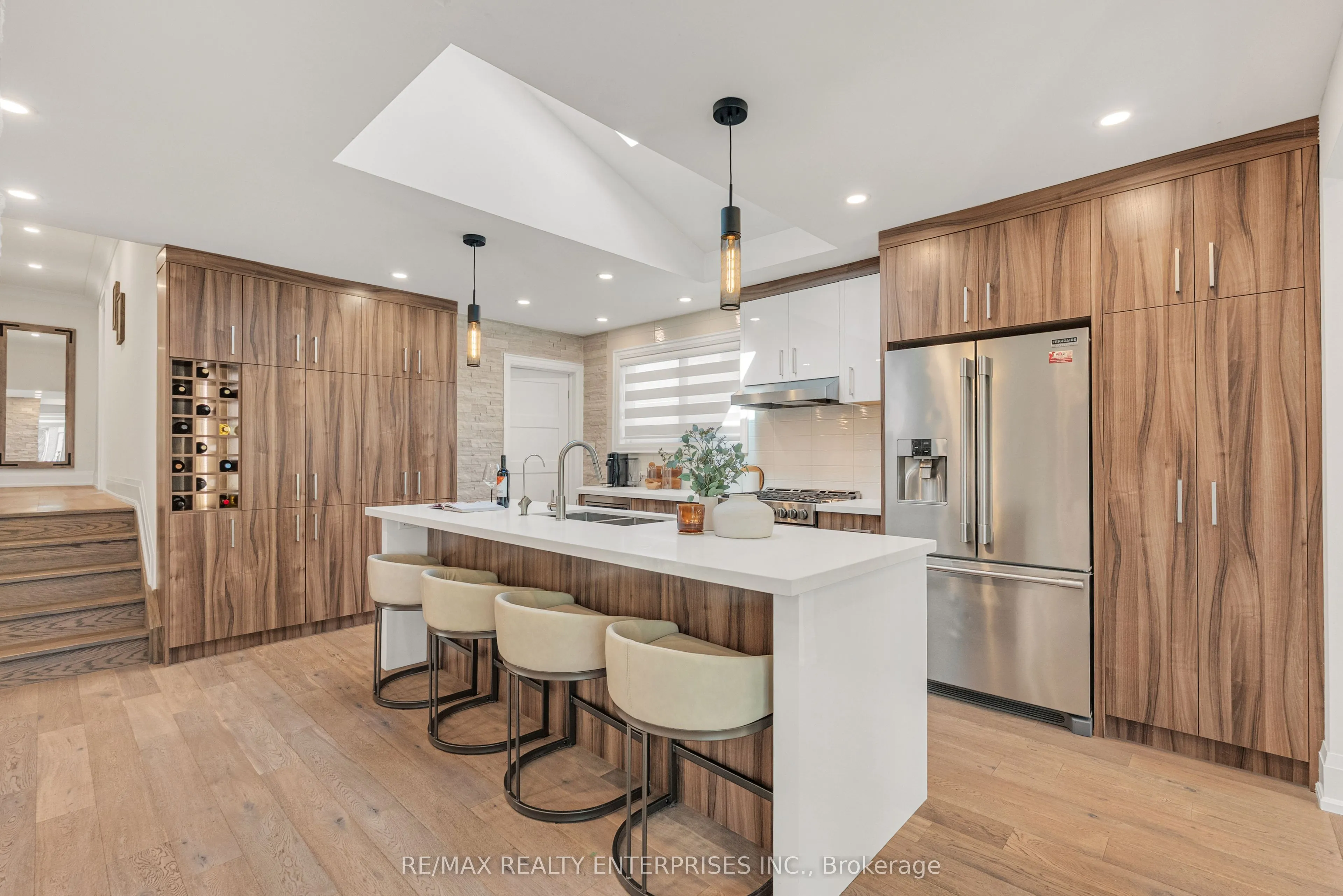 2223 Belfast Crescent