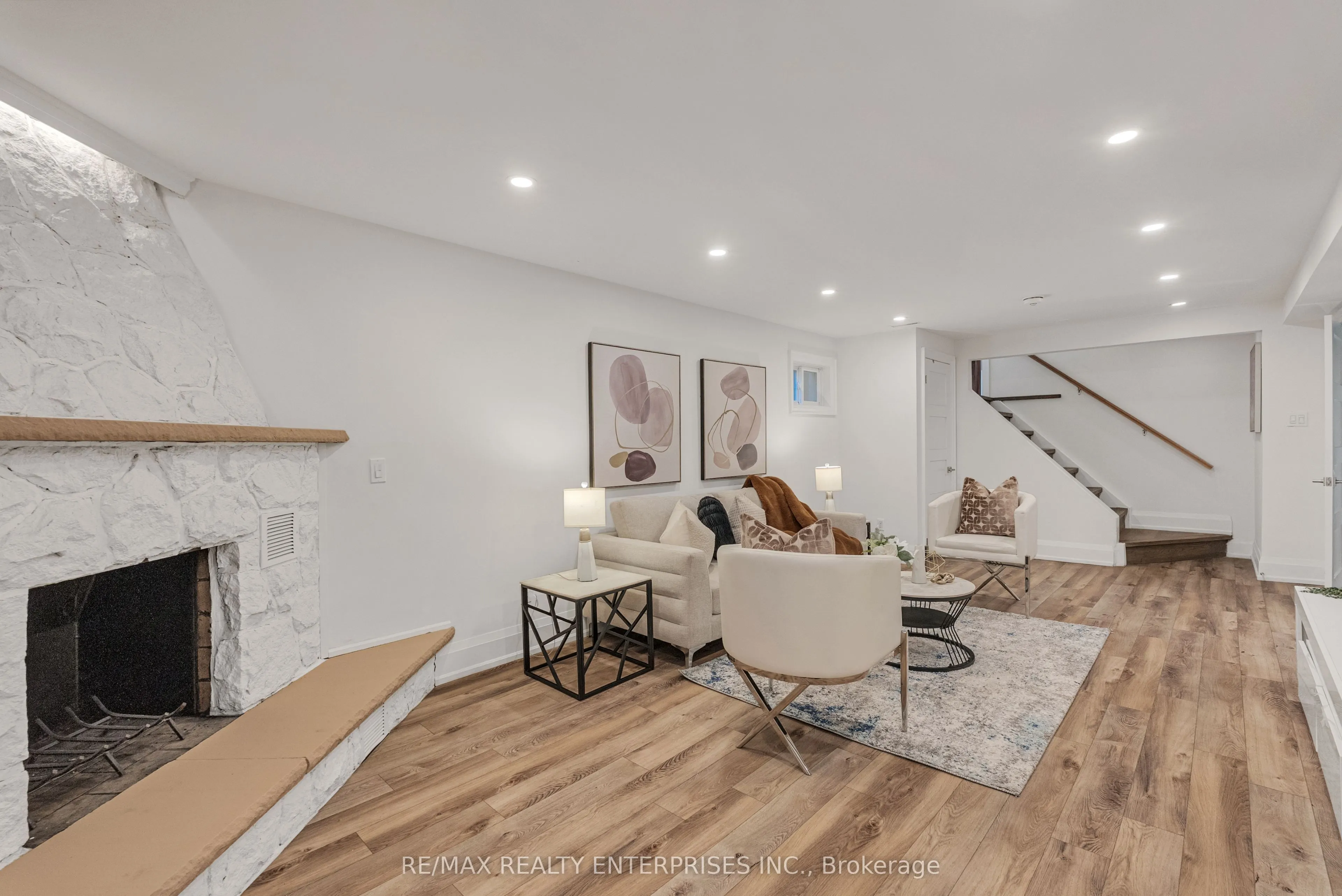 2223 Belfast Crescent