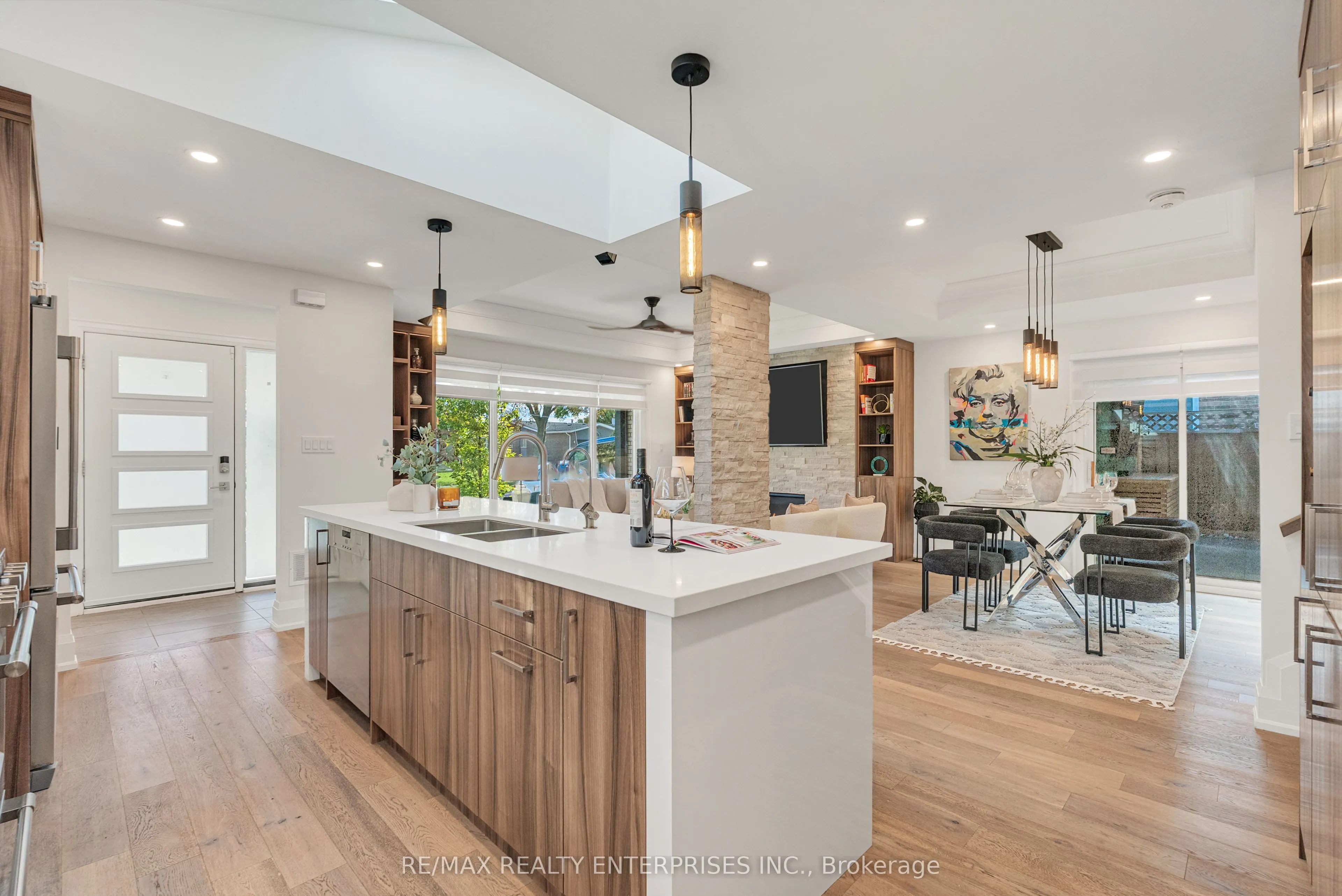 2223 Belfast Crescent