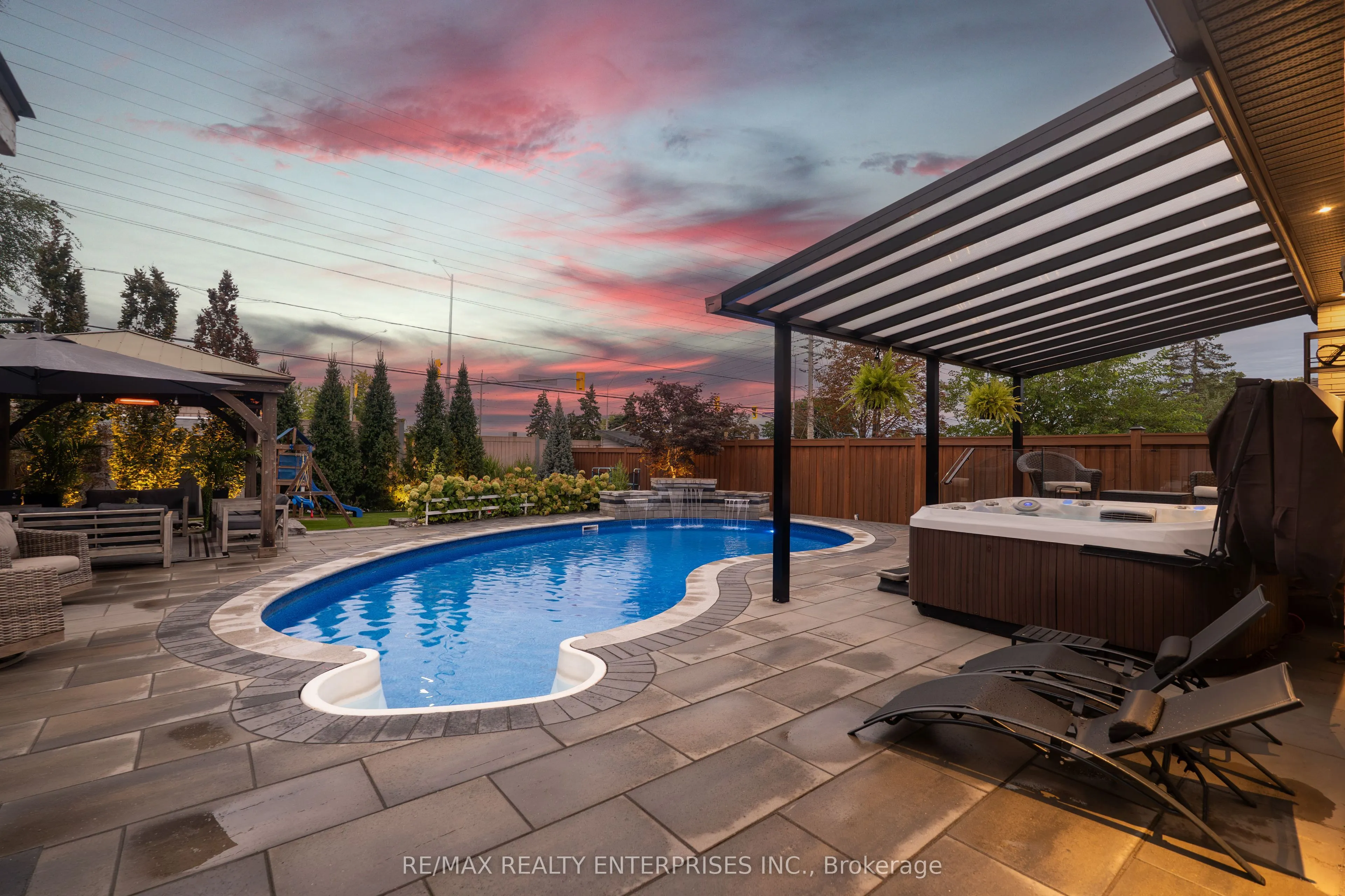 2223 Belfast Crescent
