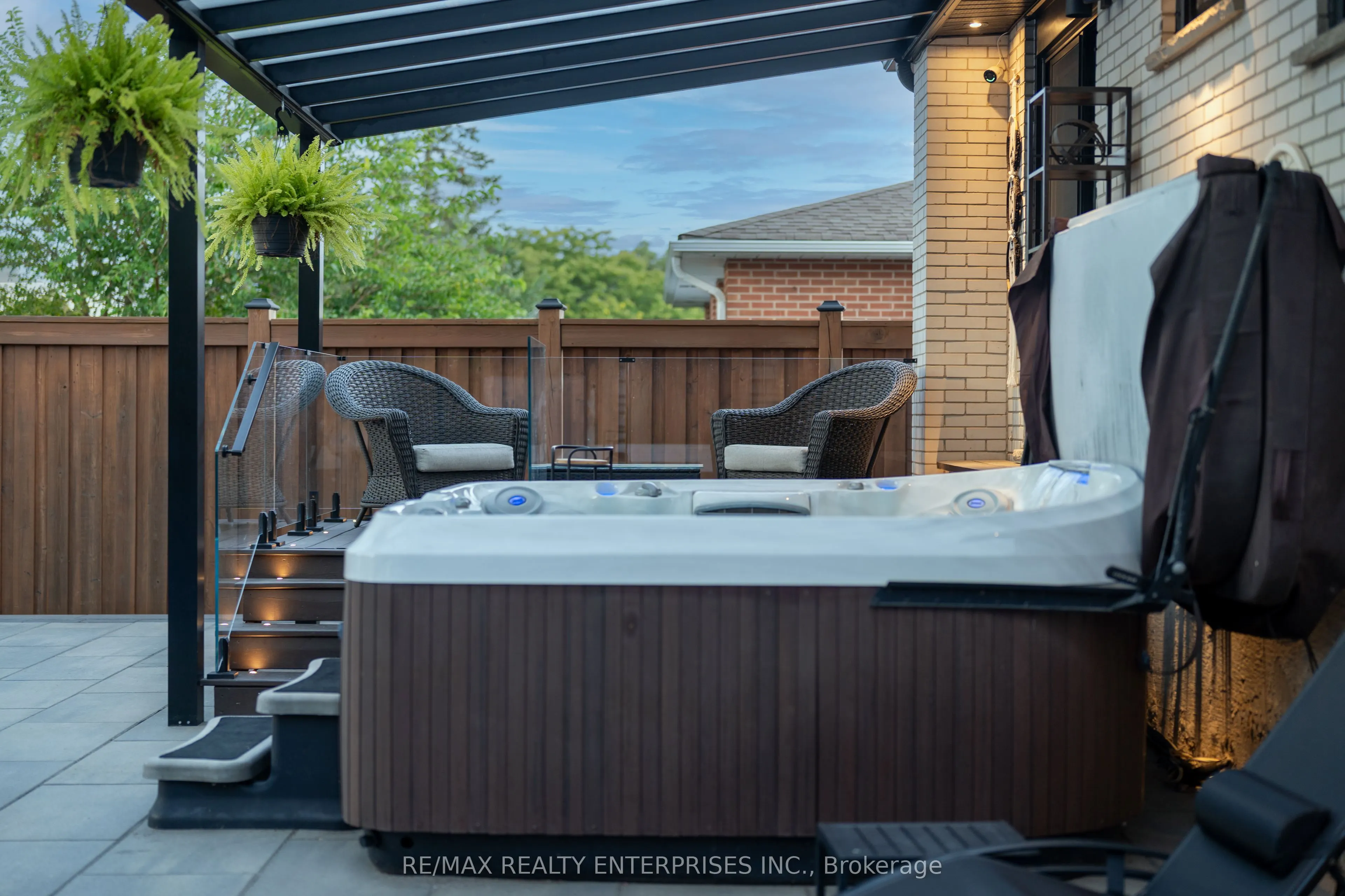 2223 Belfast Crescent