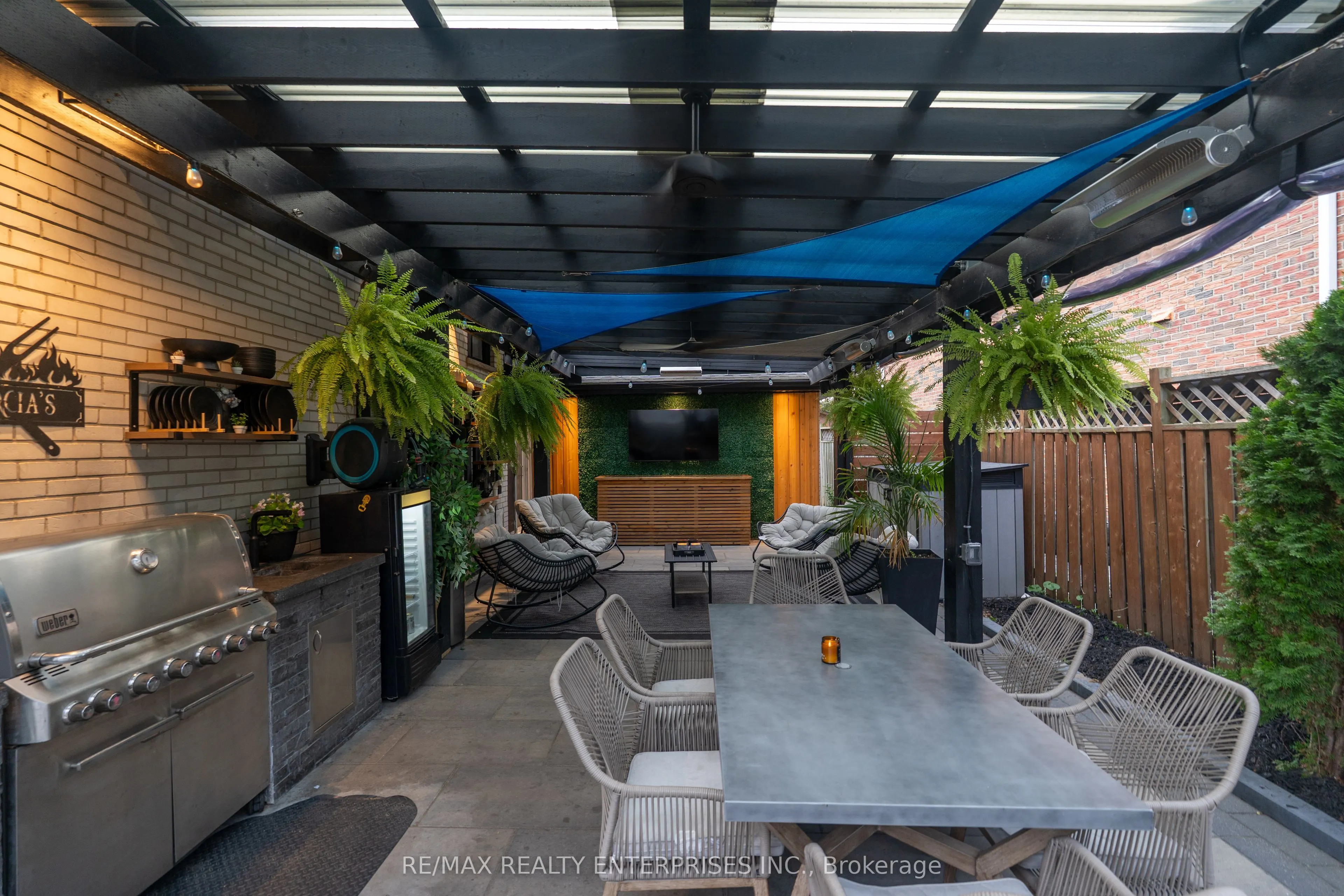 2223 Belfast Crescent