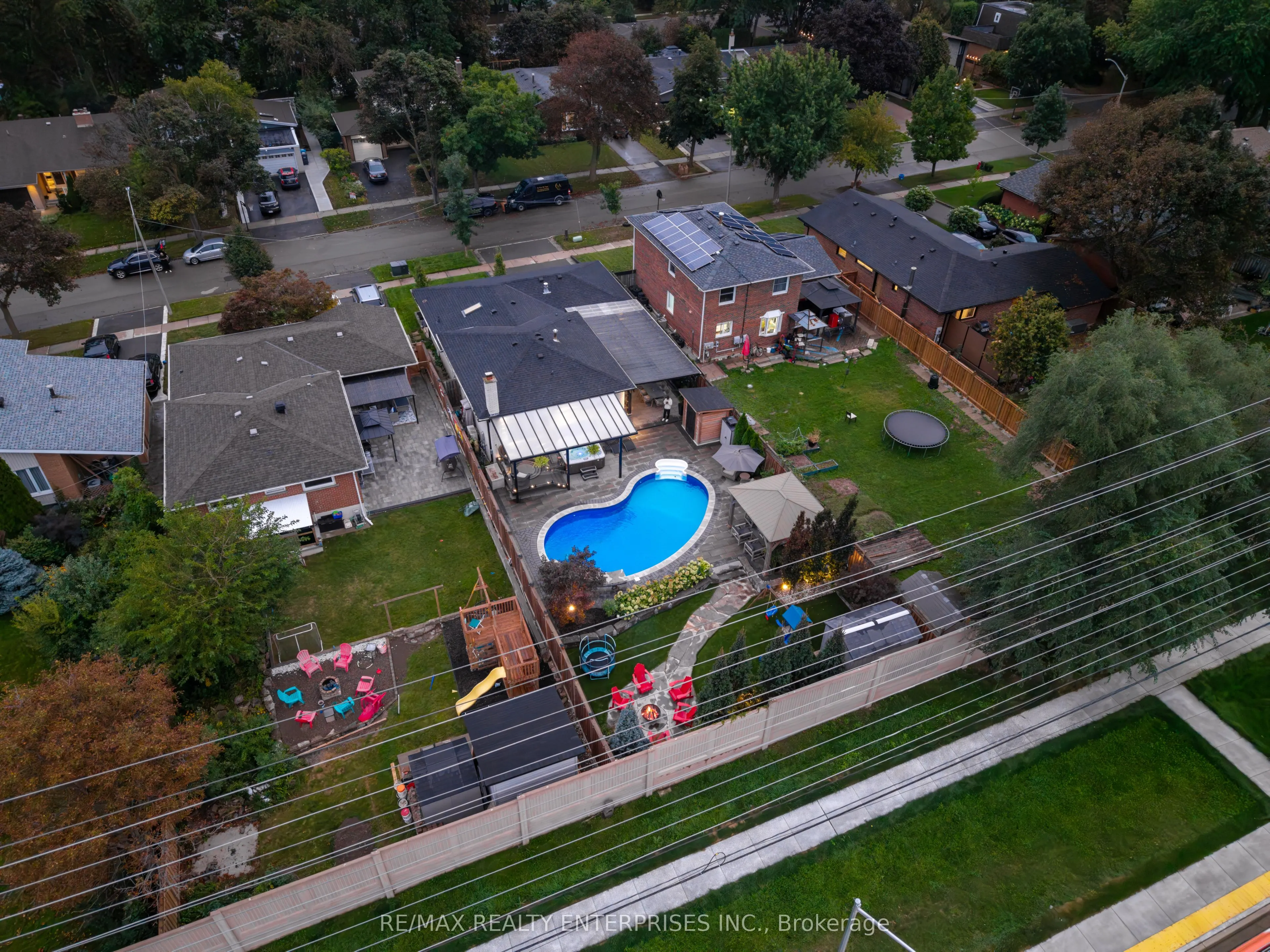 2223 Belfast Crescent