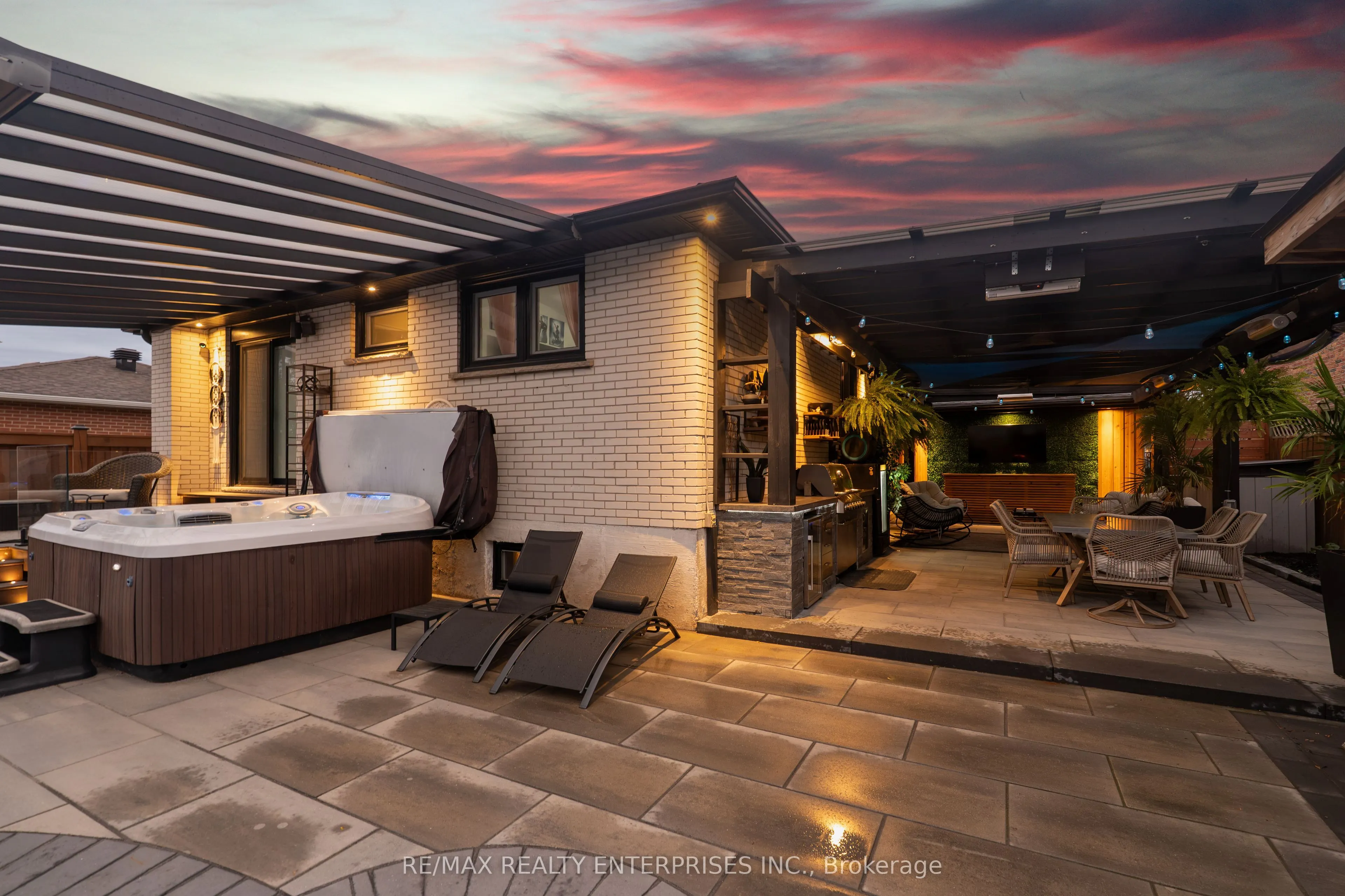 2223 Belfast Crescent