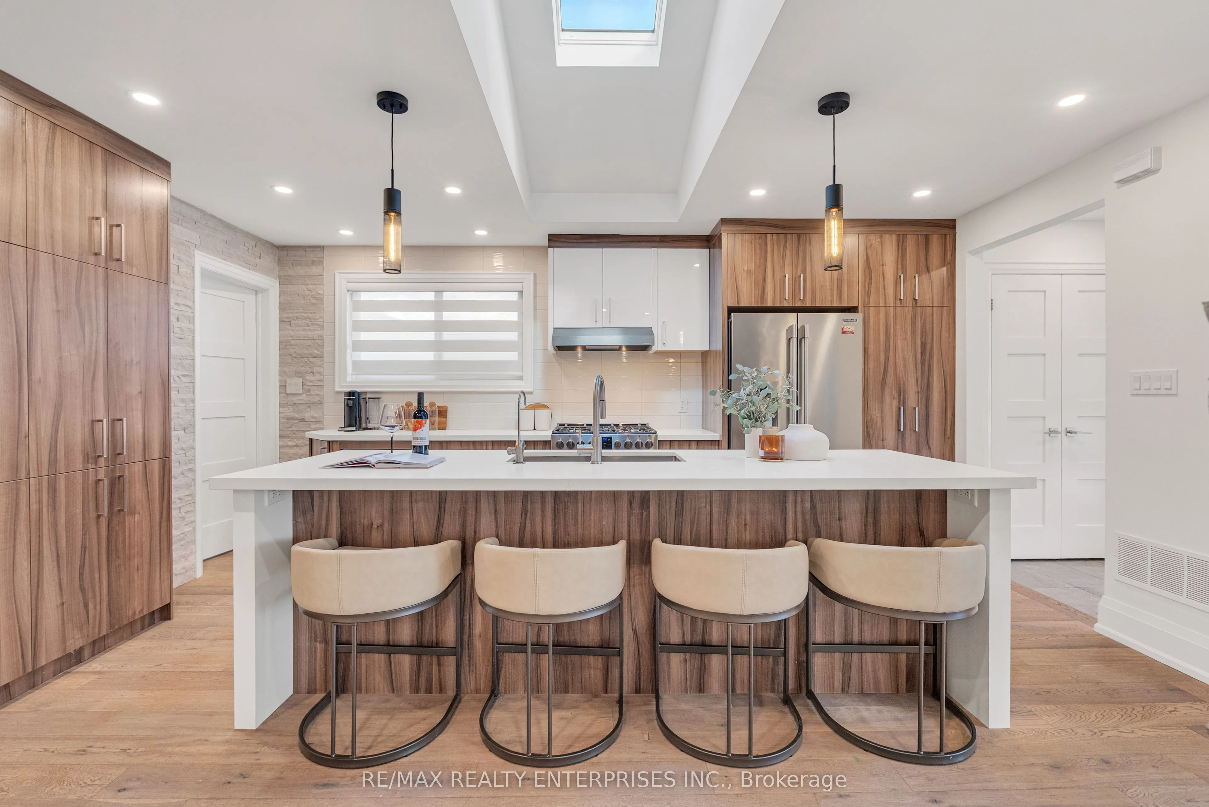2223 Belfast Crescent