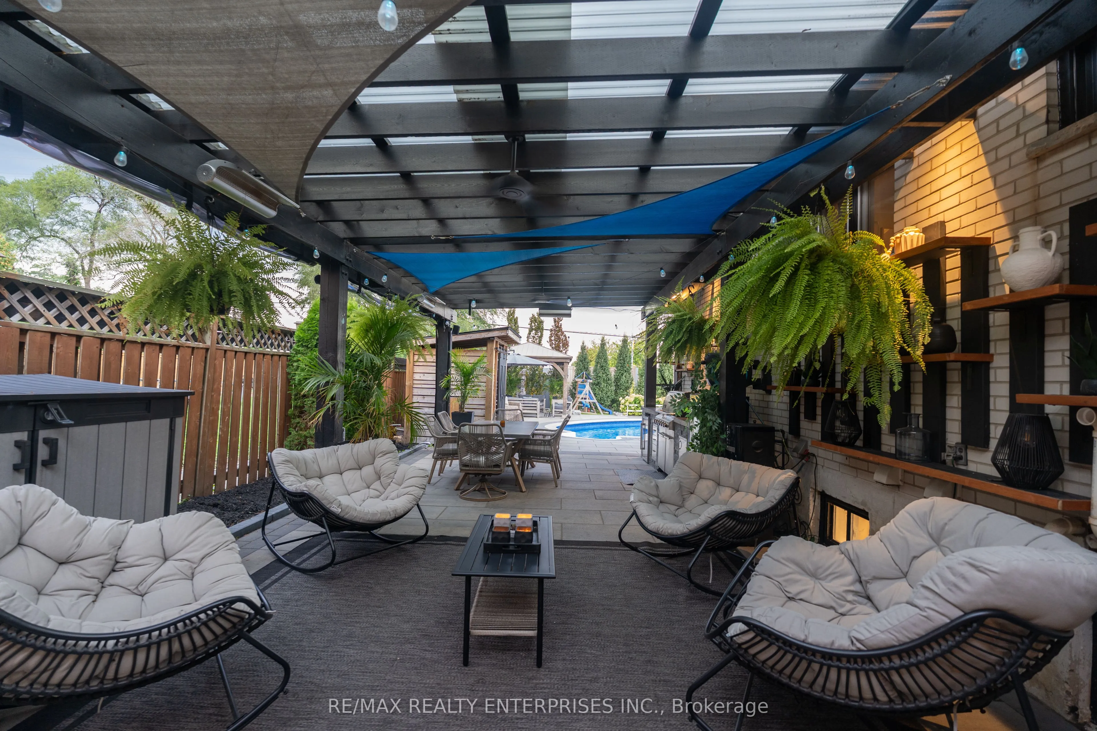 2223 Belfast Crescent