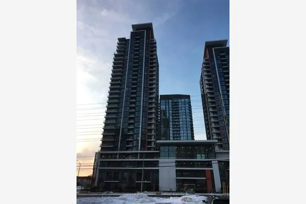 75 Eglinton Avenue W #901