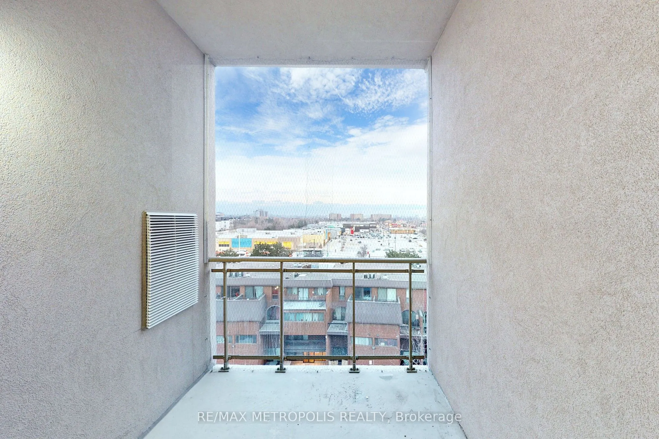 7405 Goreway Drive #712