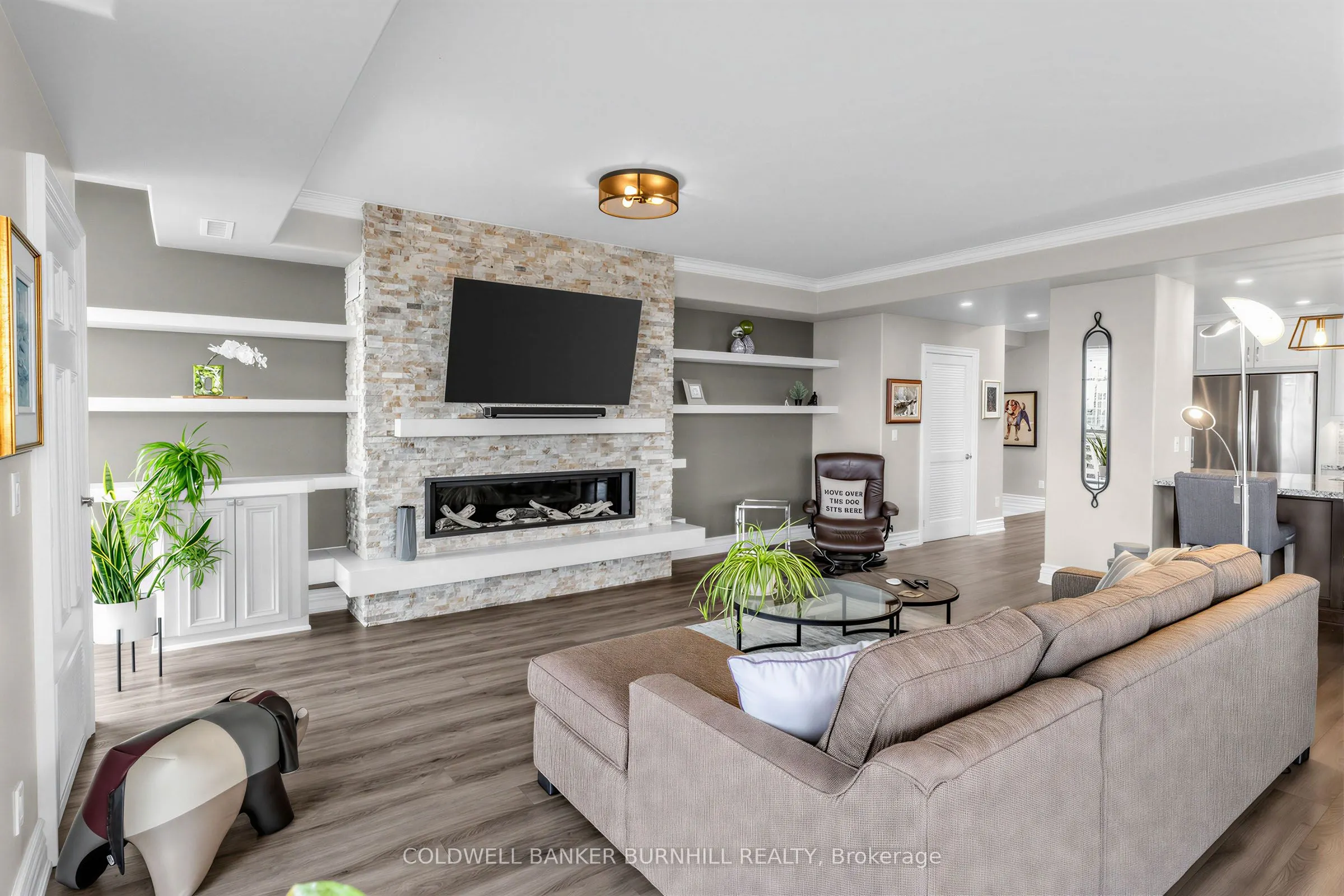 1477 Lakeshore Road #PH1