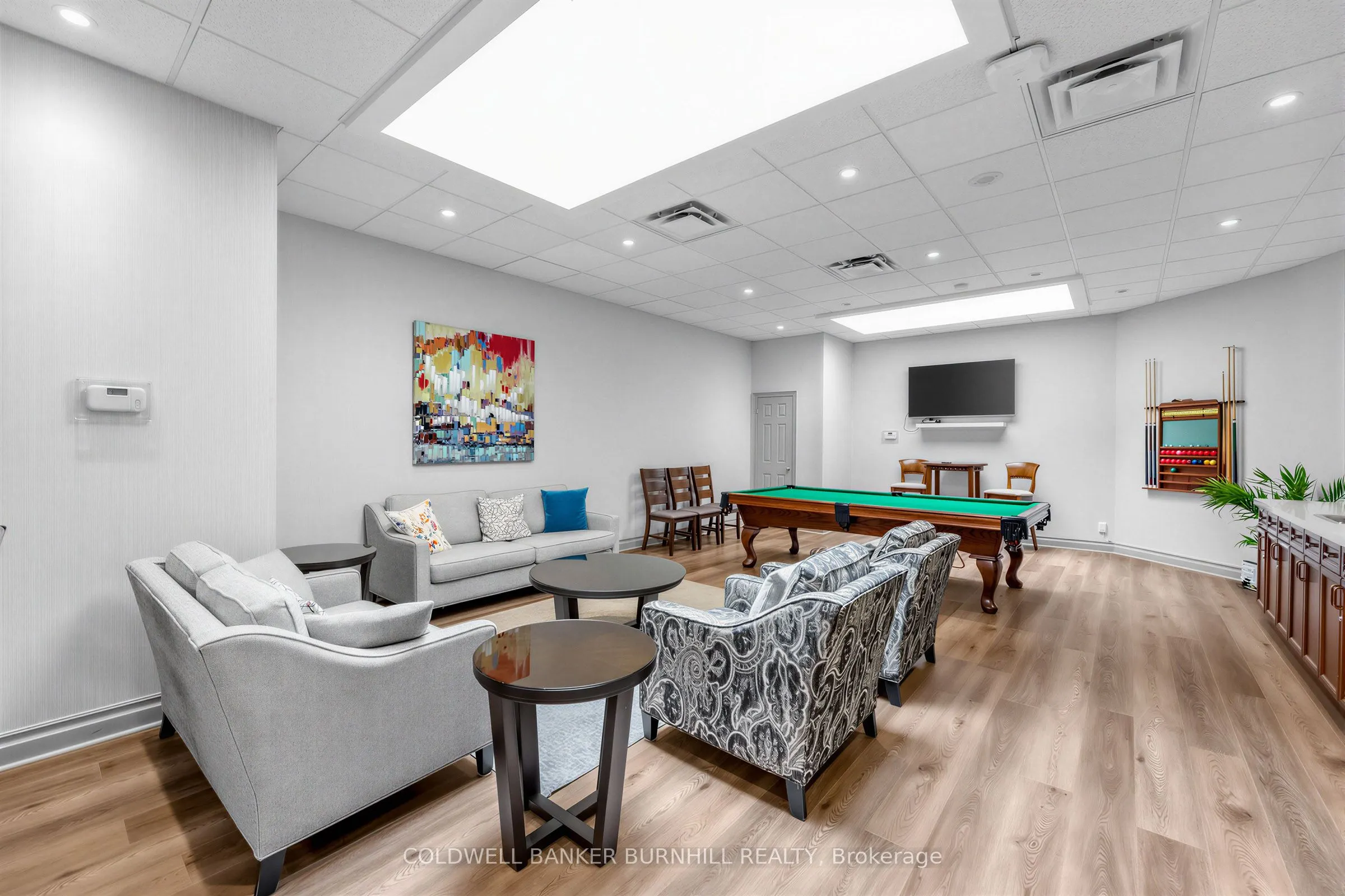 1477 Lakeshore Road #PH1