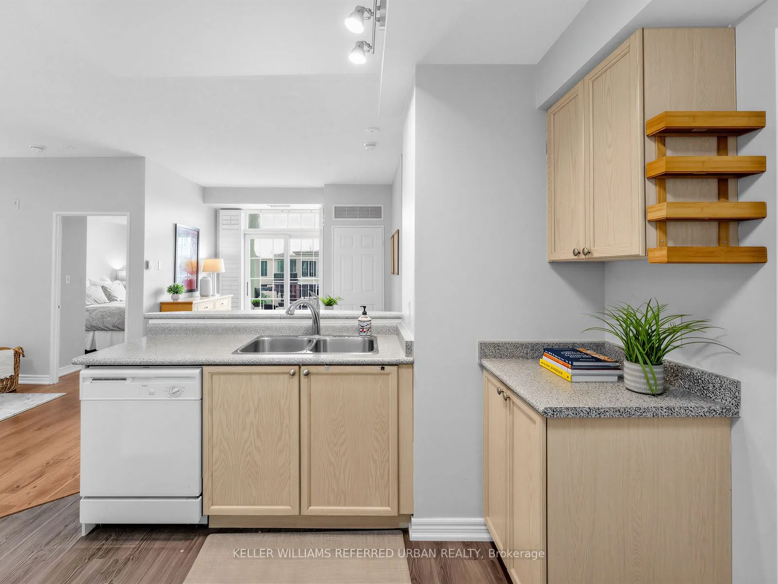 2301 Parkhaven Boulevard #406