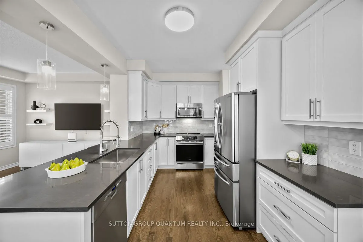 1413 Connaught Terrace