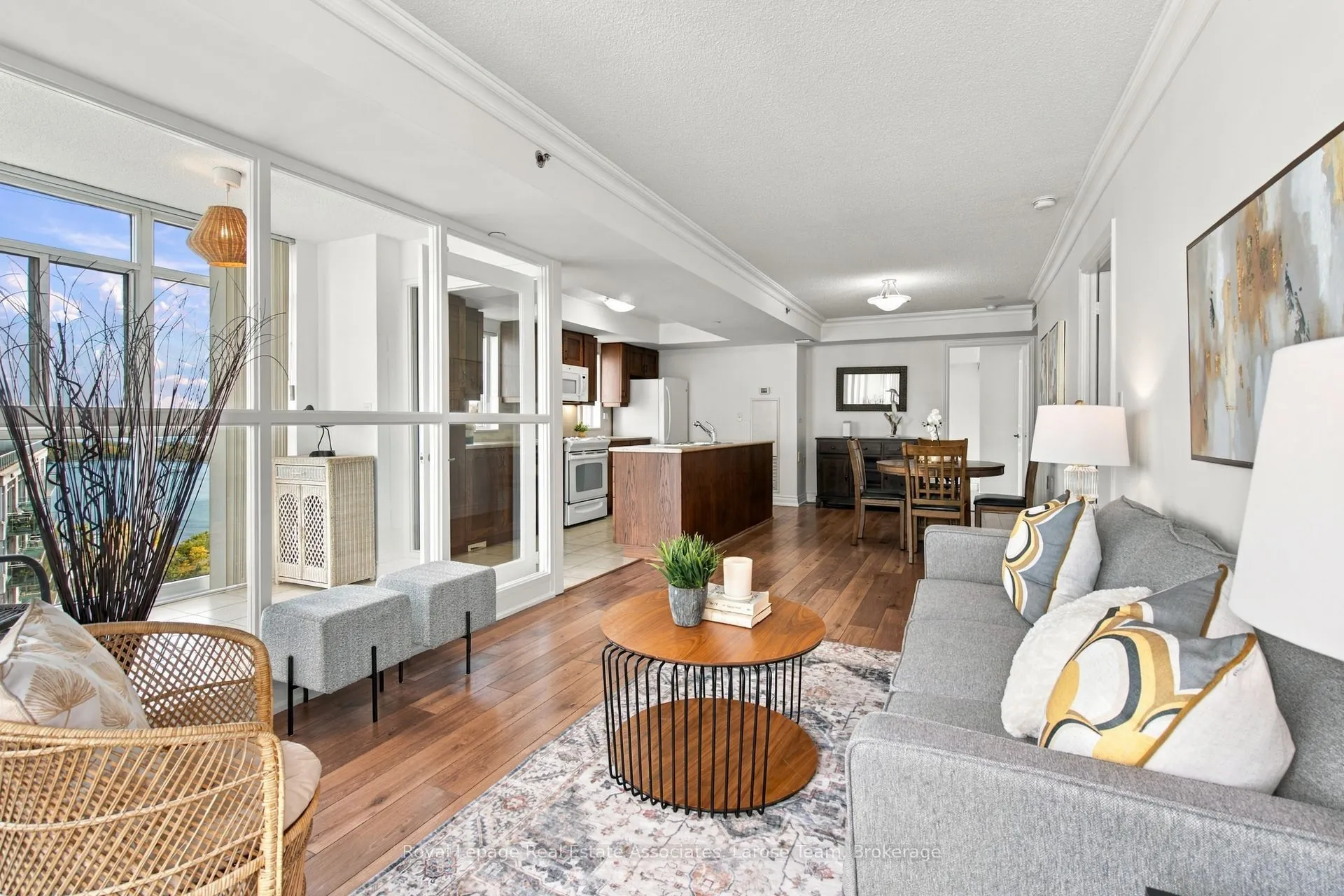 3 Marine Parade Drive #1402