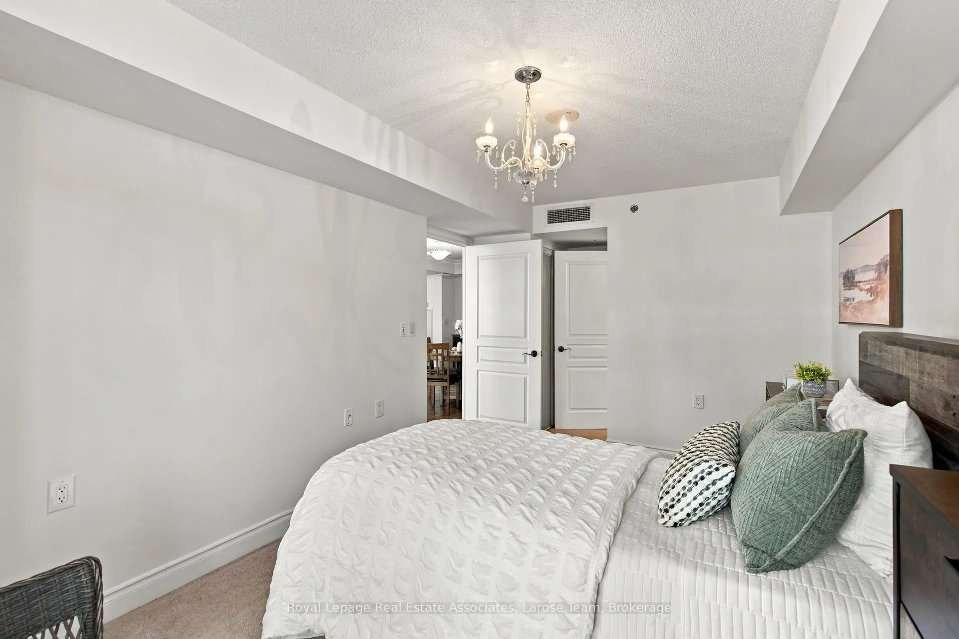 3 Marine Parade Drive #1402