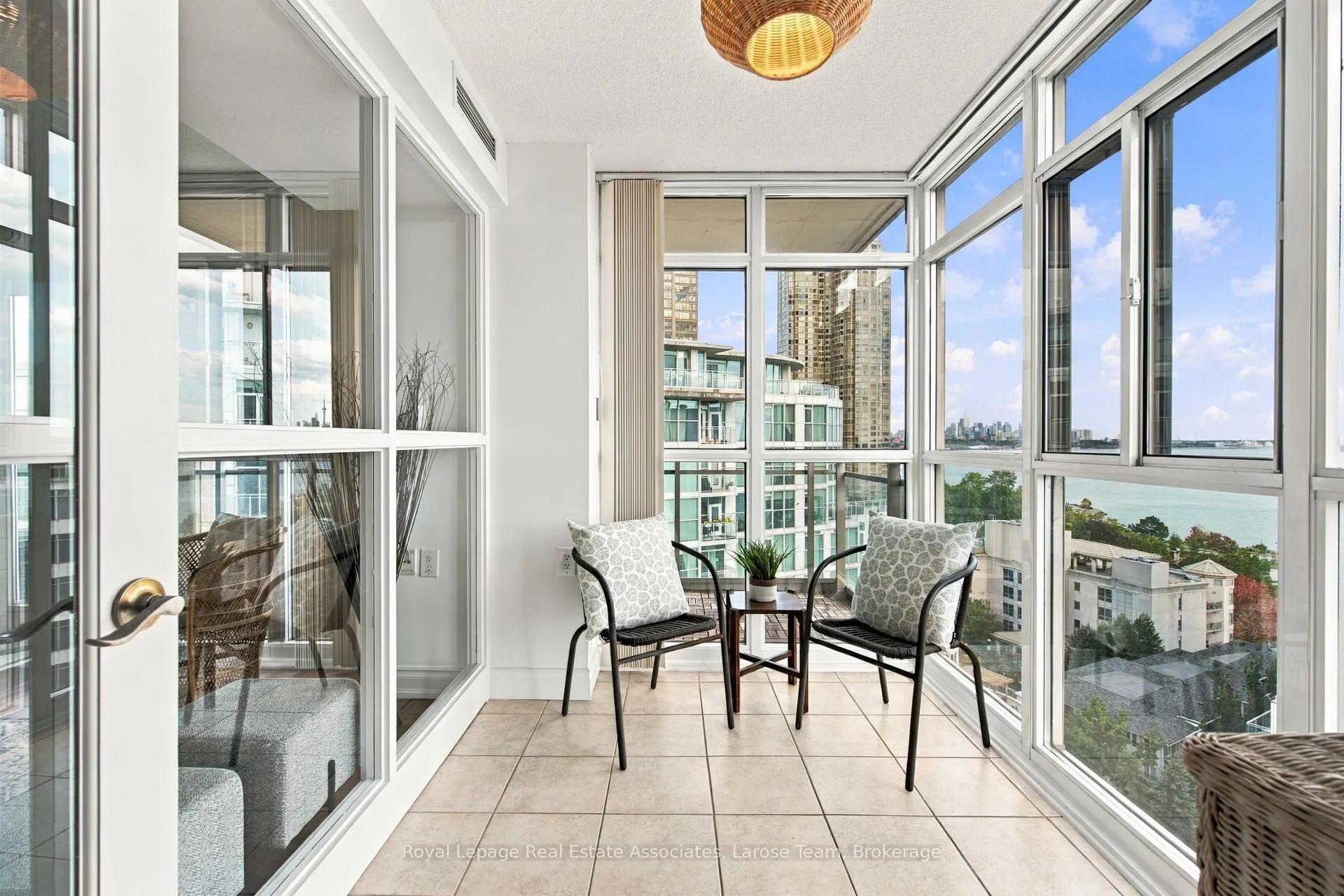 3 Marine Parade Drive #1402