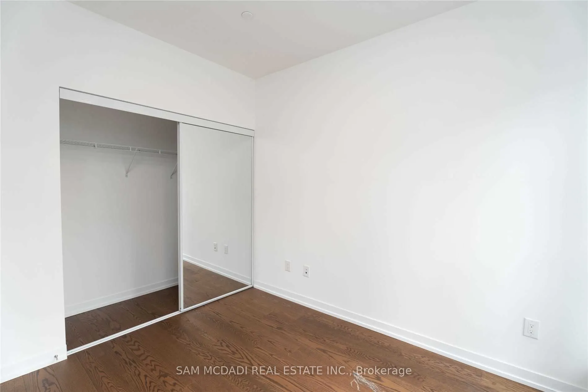 4065 Confederation Parkway #514
